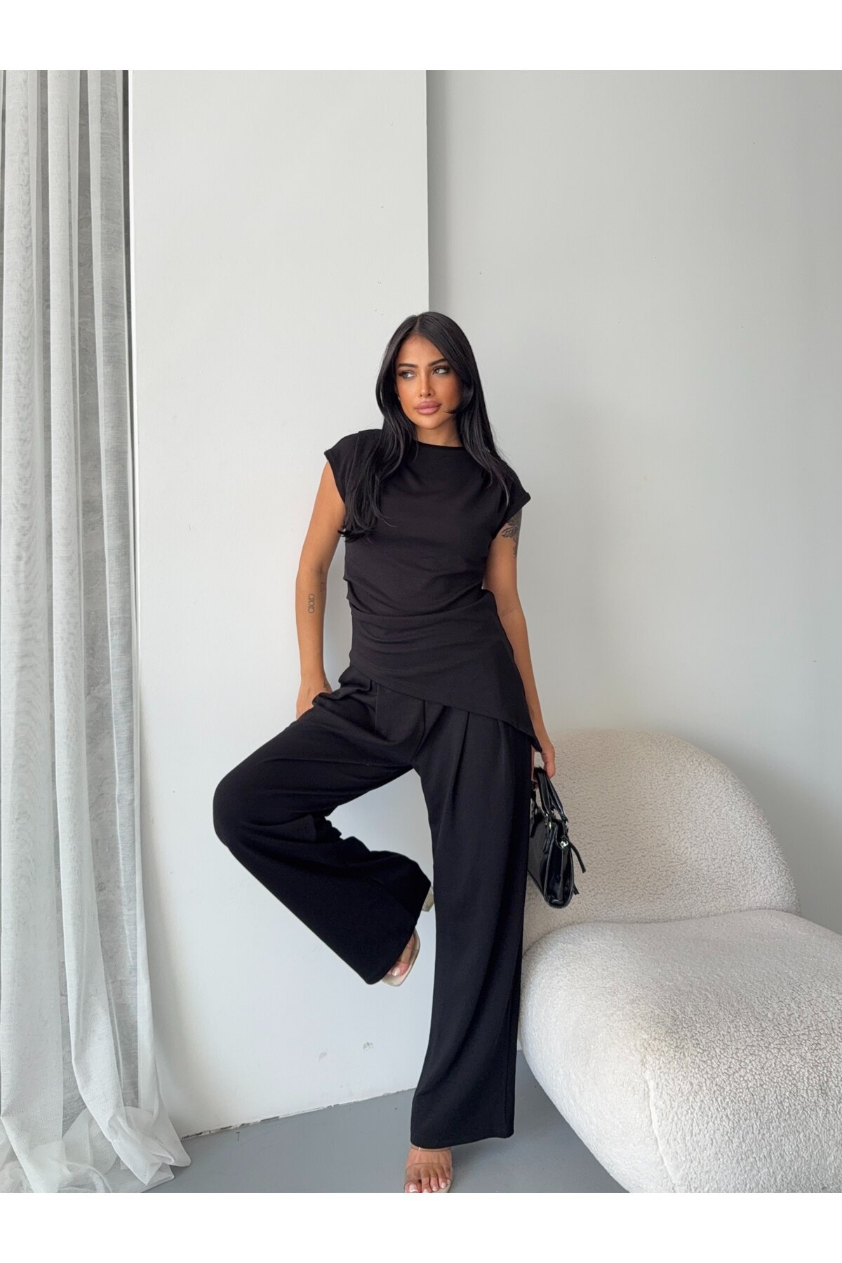 Asimetrik Bluz ve Pantalon Takım Siyah