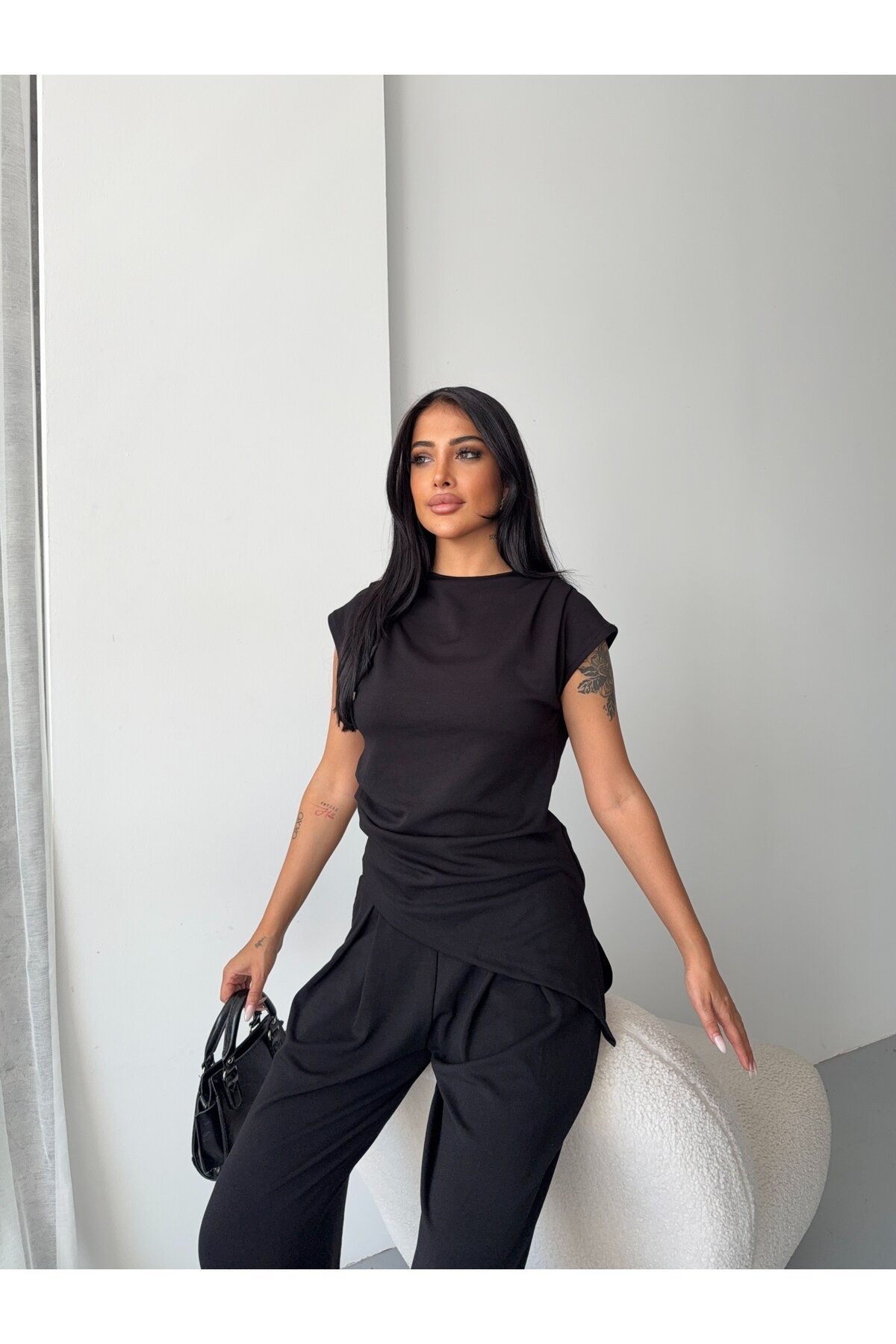 Asimetrik Bluz ve Pantalon Takım Siyah