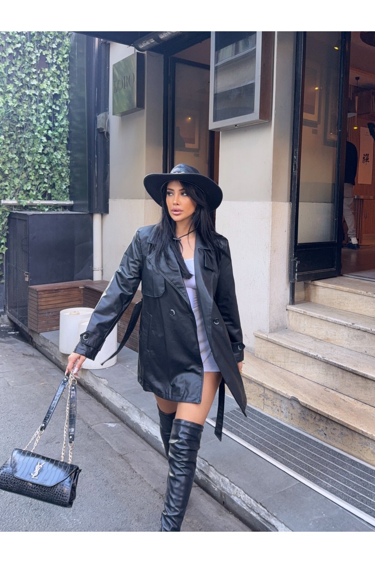 Beli Kuşaklı Düğmeli Ara Boy Deri Ceket