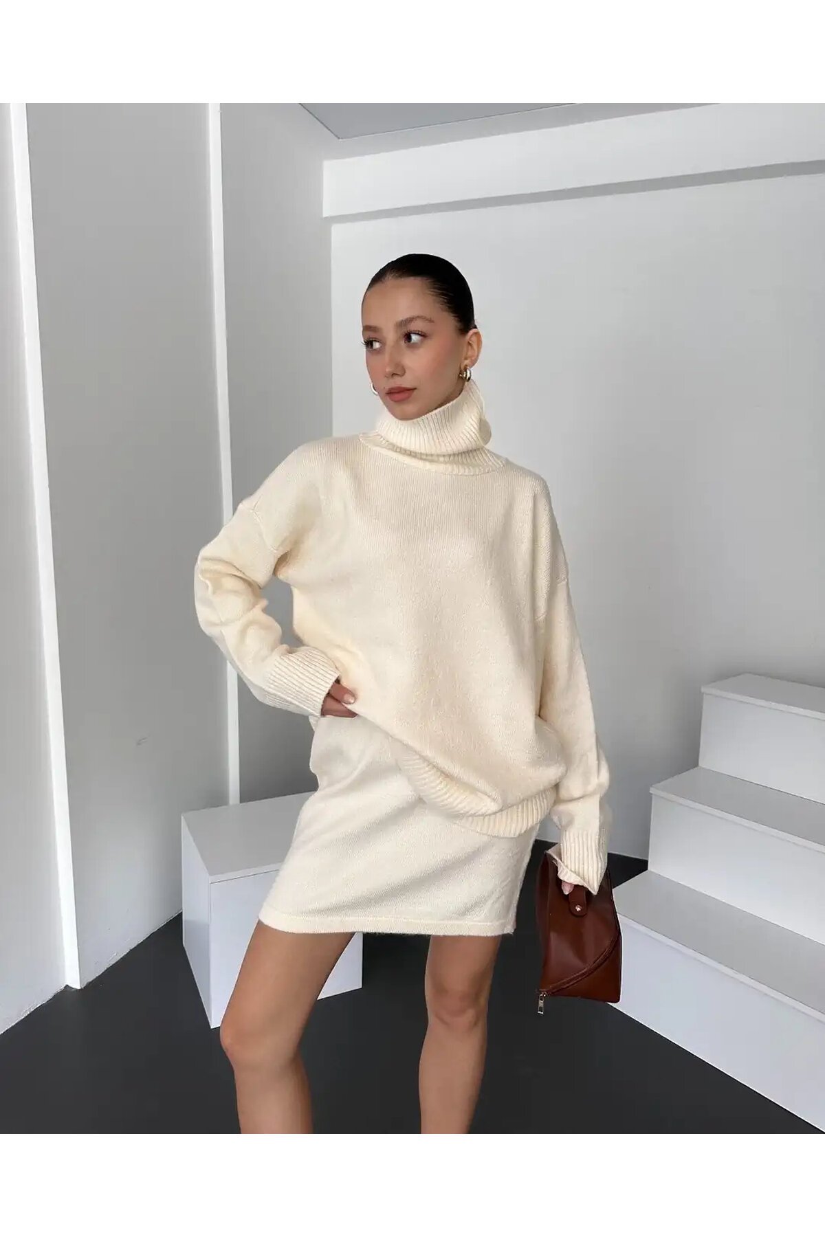 Boğazlı Kazak ve Etek İkili Takım