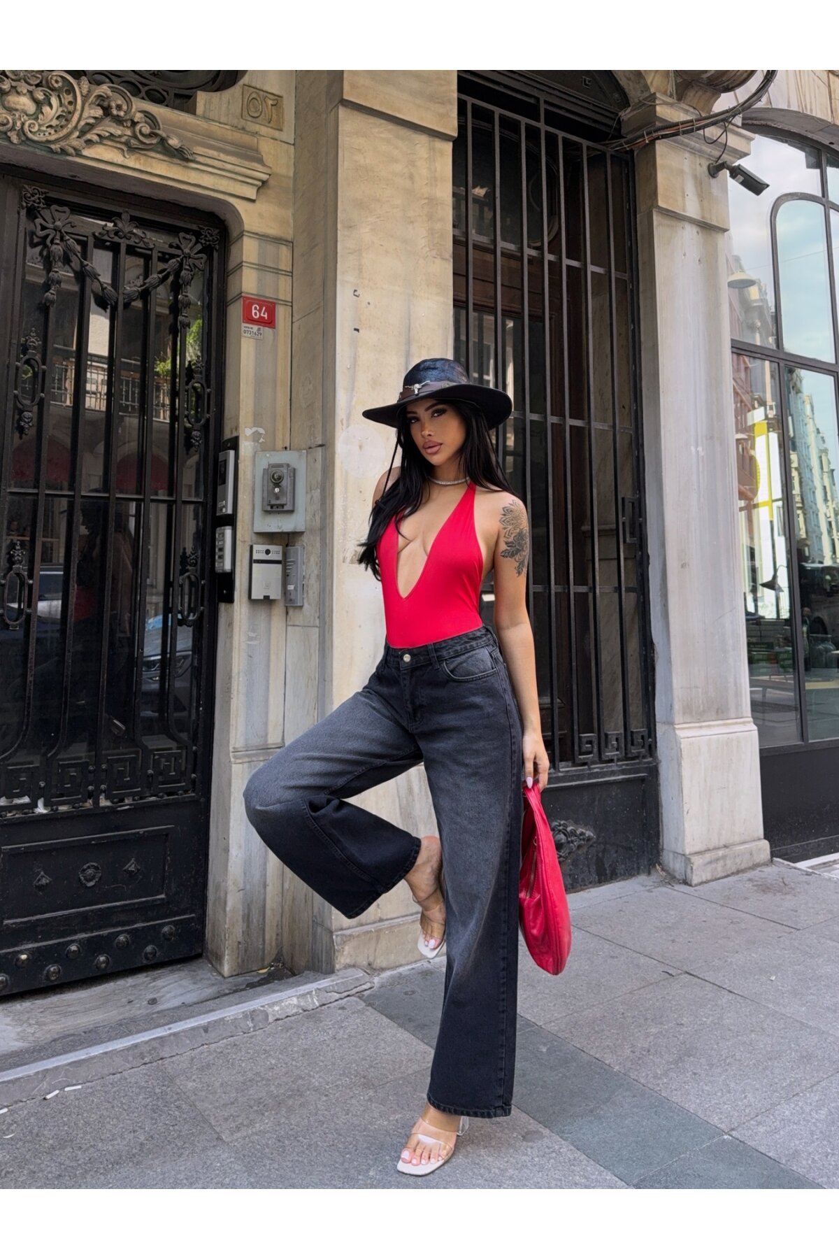 Bol Paça Yüksek Bel Siyah Kot Pantalon