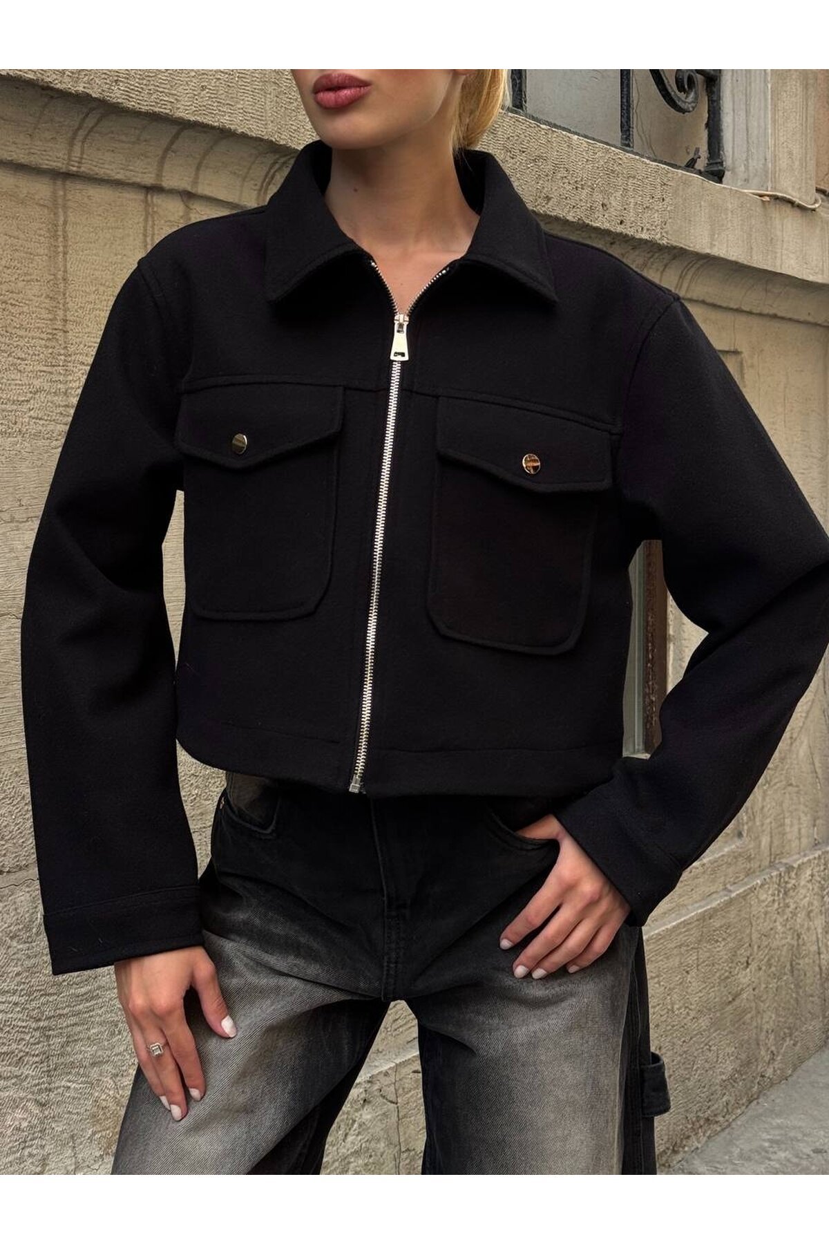 Cep Detay Kaşe Ceket Siyah