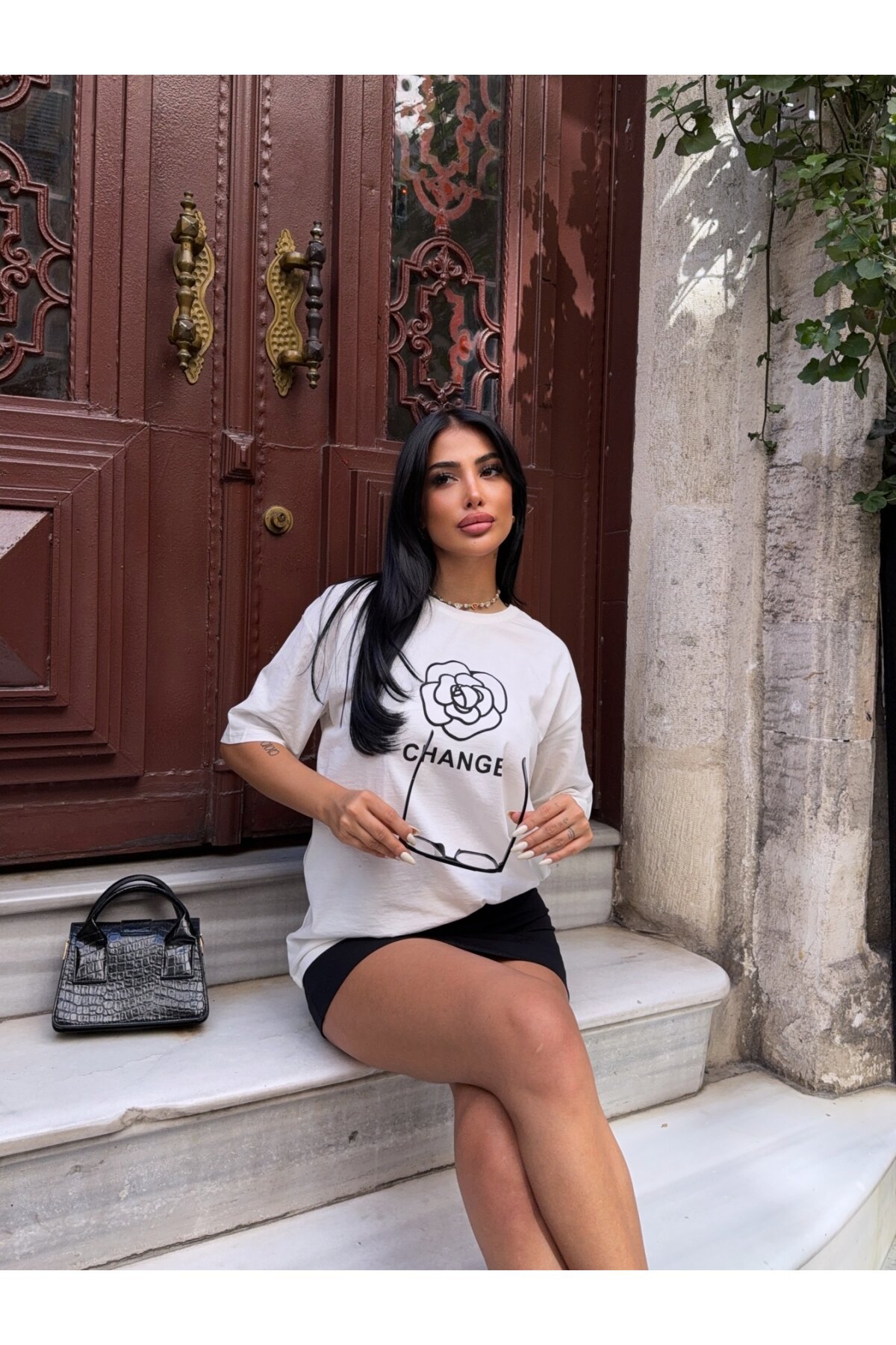 Change Baskılı Oversize Beyaz T-shirt