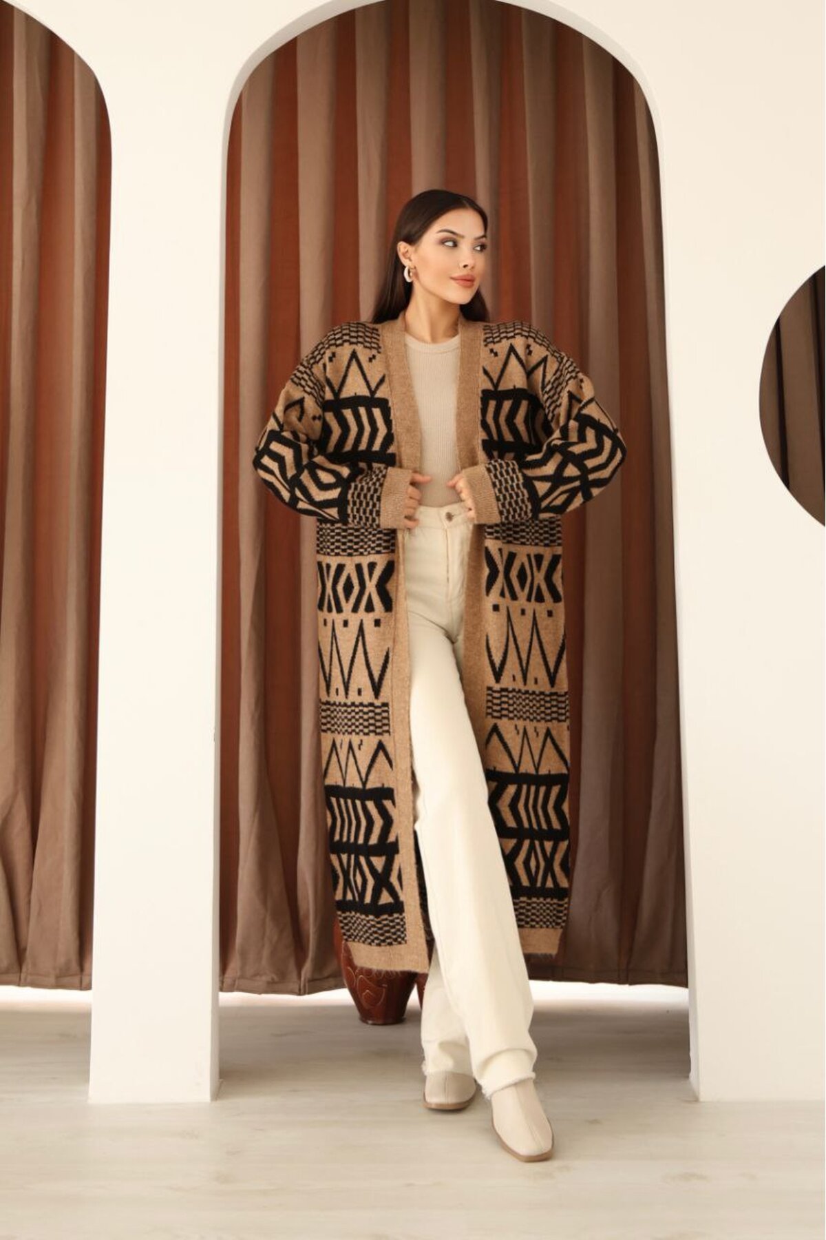 Desenli Saçaklı Uzun Boy Triko Hırka Kahve