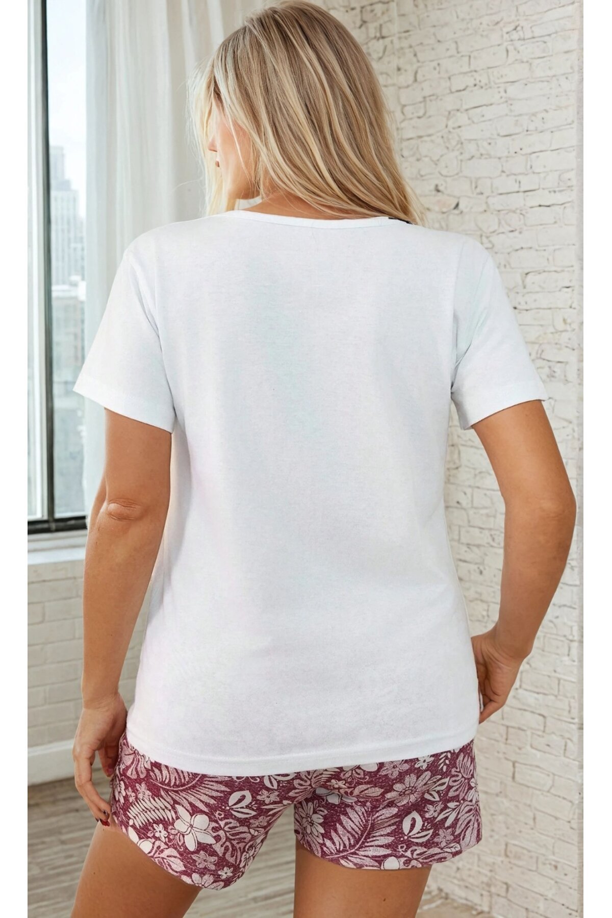 Different is Beautiful Baskılı Kısa Kol Şortlu Kadın Pijama Takımı
