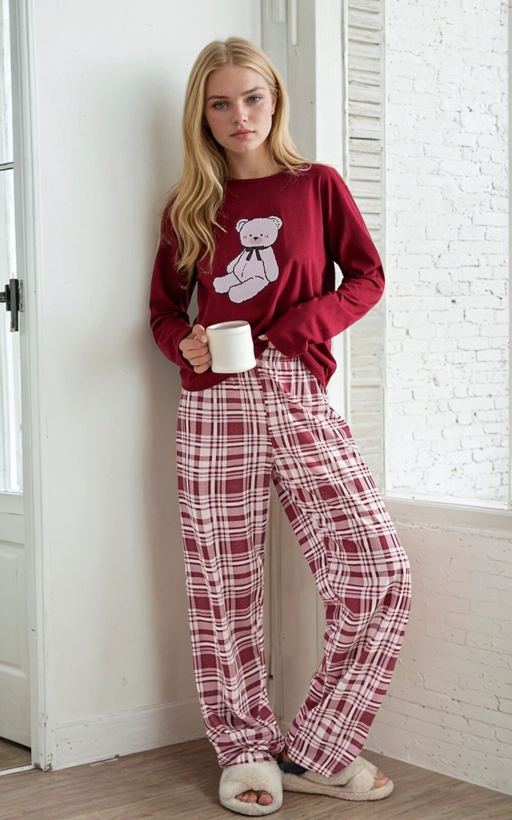 Ekose Desen Ayıcık Detay Uzun Kol Pijama Takımı