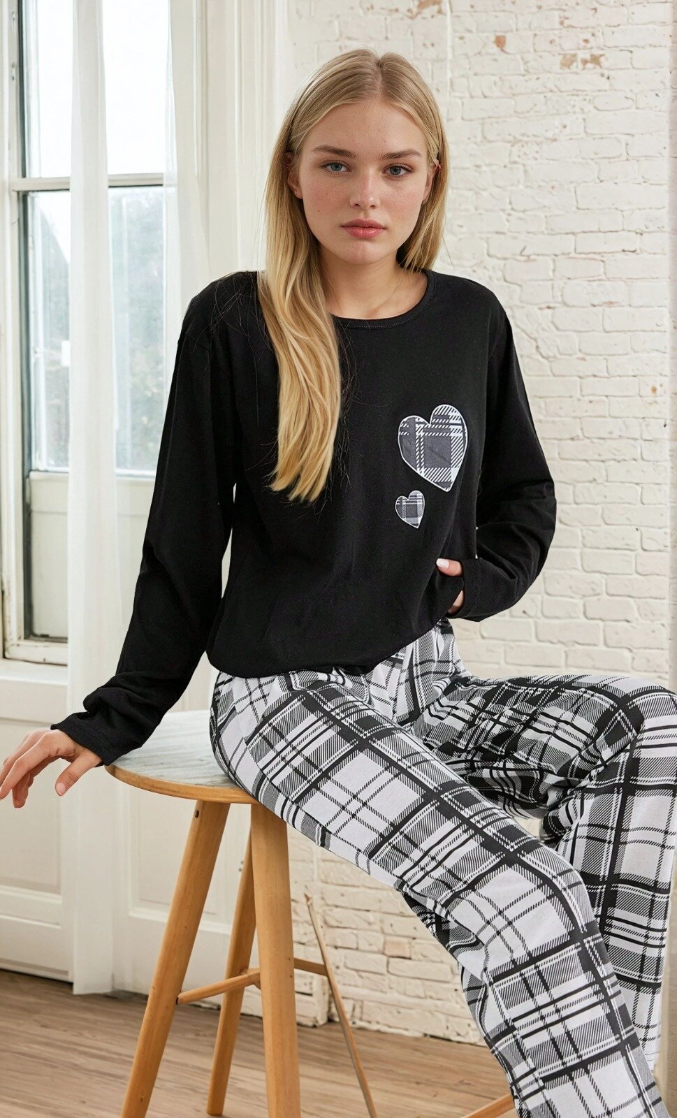 Ekose Desen Kalp Detay Uzun Kol Pijama Takımı