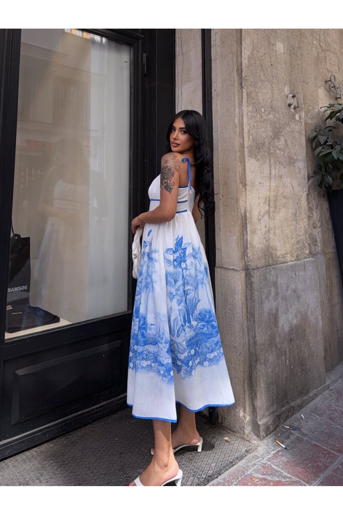 Eteği Desenli Keten Elbise