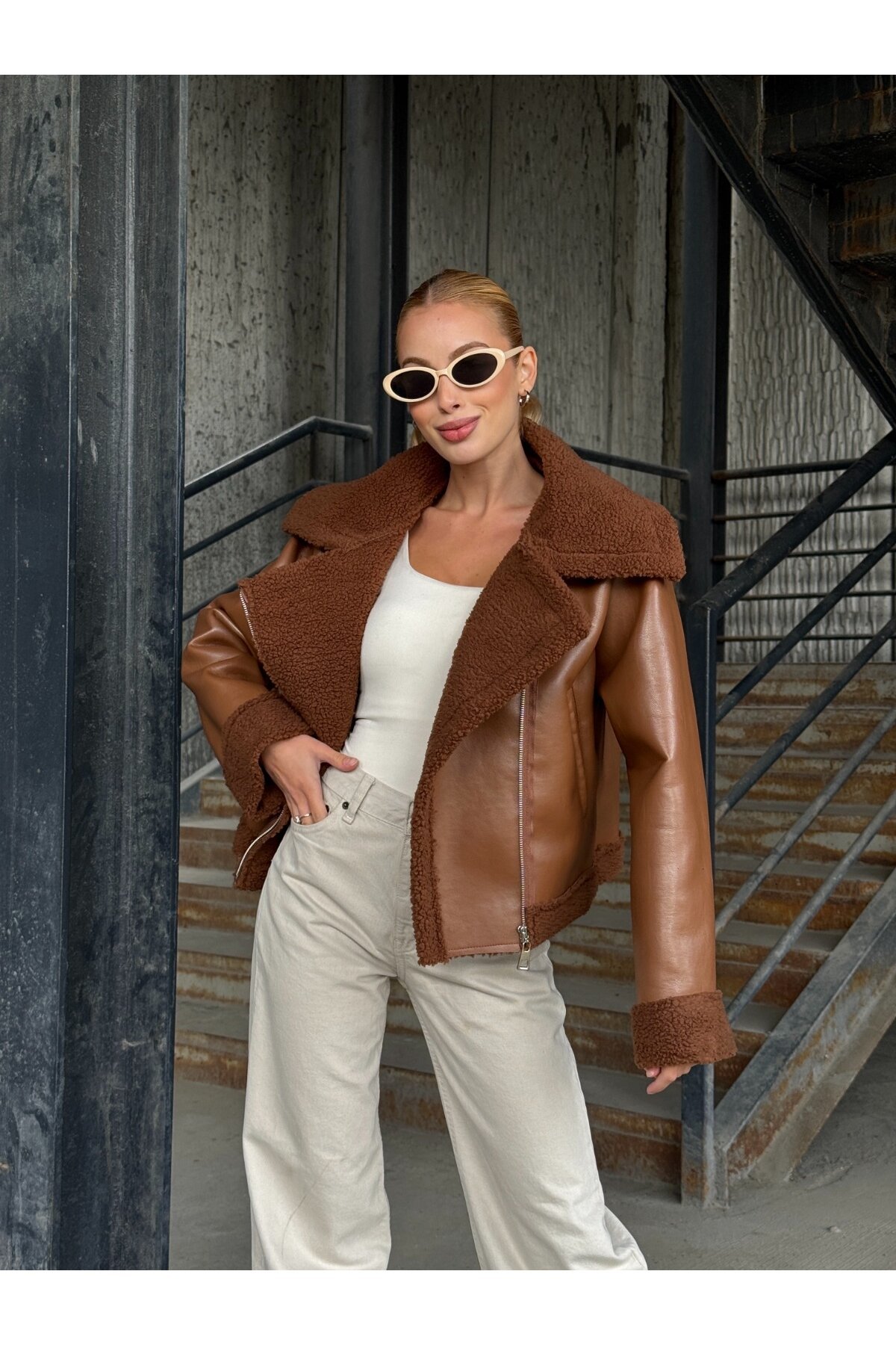 Fermuar Detaylı İçi Kürklü Suni Deri Ceket Kahverengi