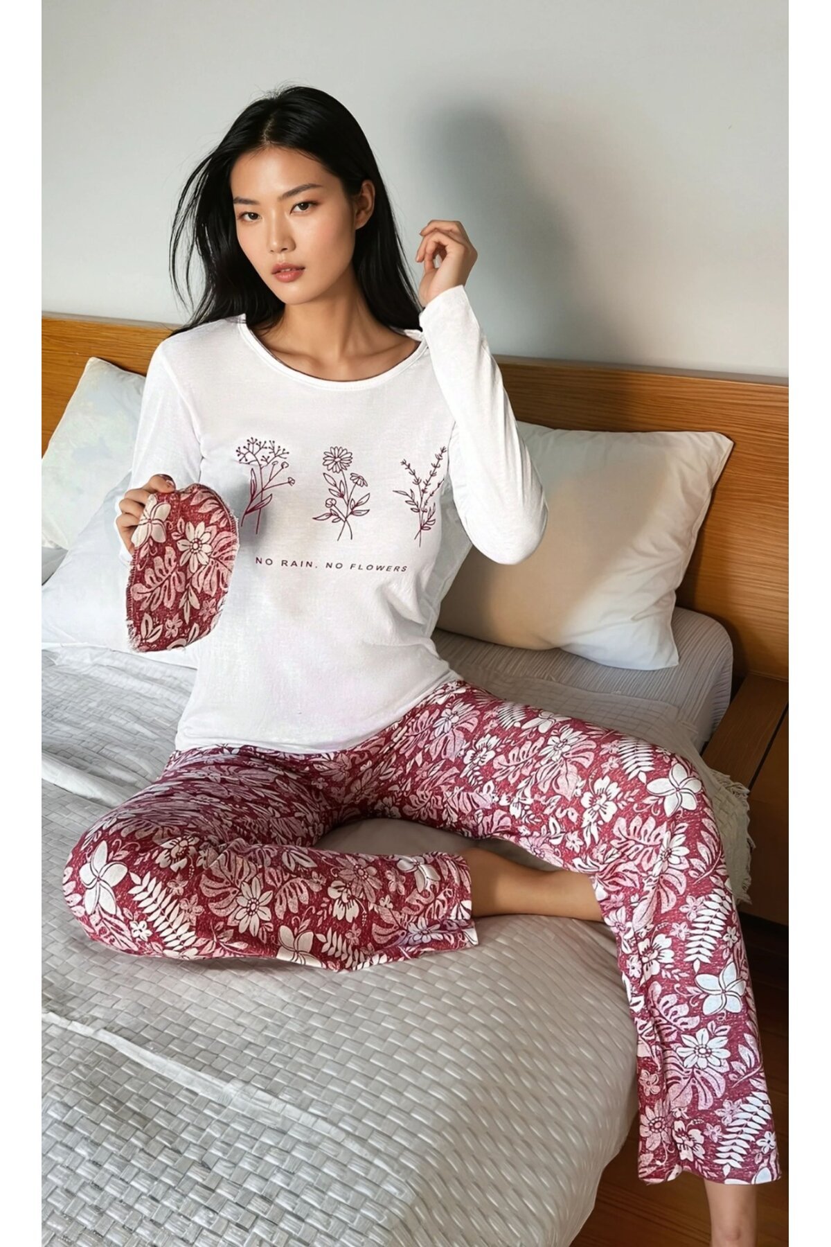 Flowers Baskılı Çiçek Desenli Kadın Pijama Takımı