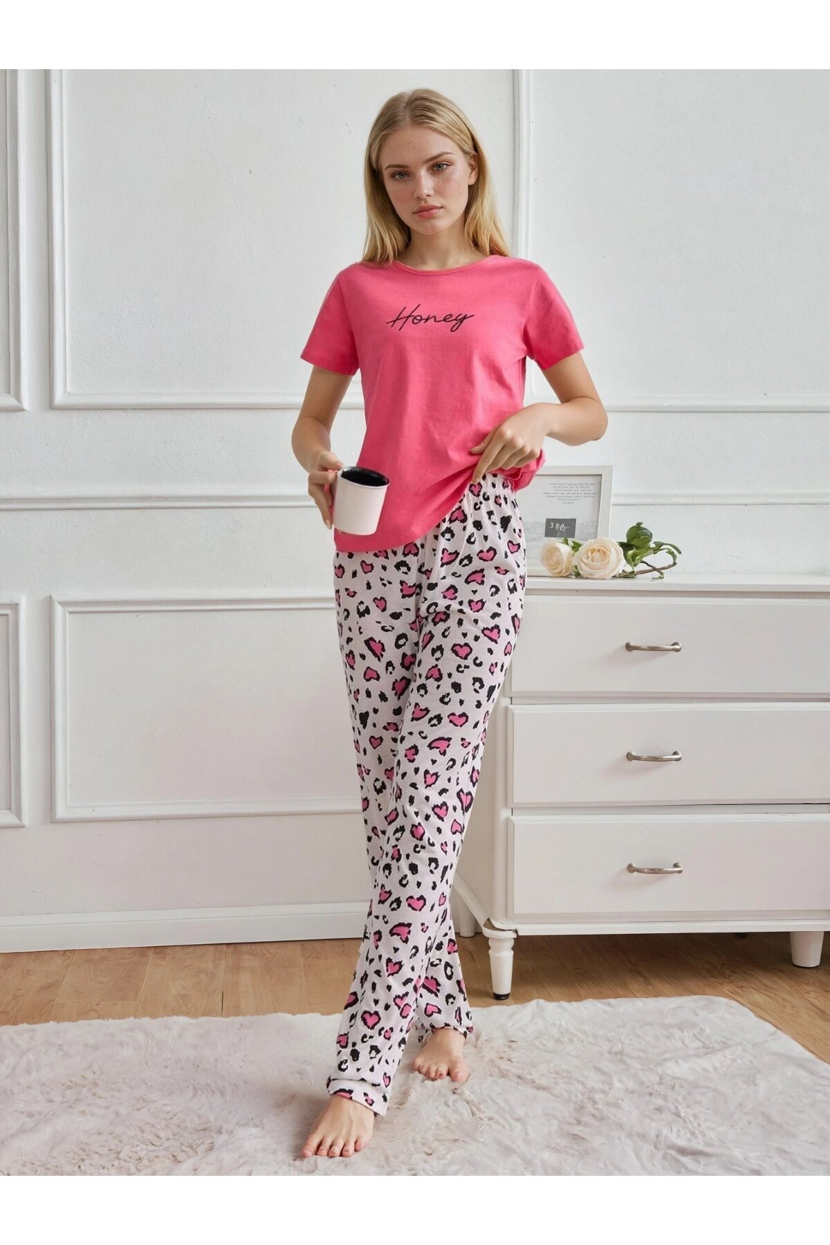 Honey Baskılı Pembe Kısa Kollu Pijama Takımı