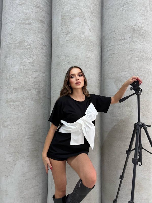 İthal Süprem Kumaş Tasarım T-Shirt Siyah