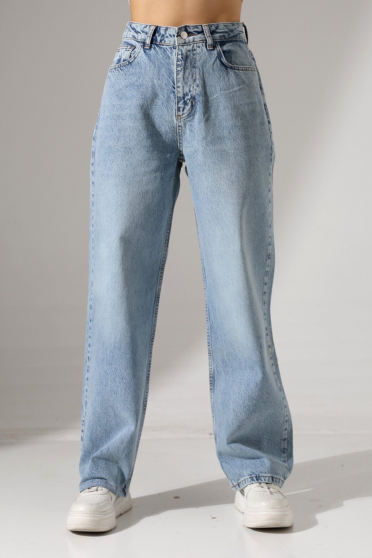 Kadın Açık Mavi Relaxed Fit Jean