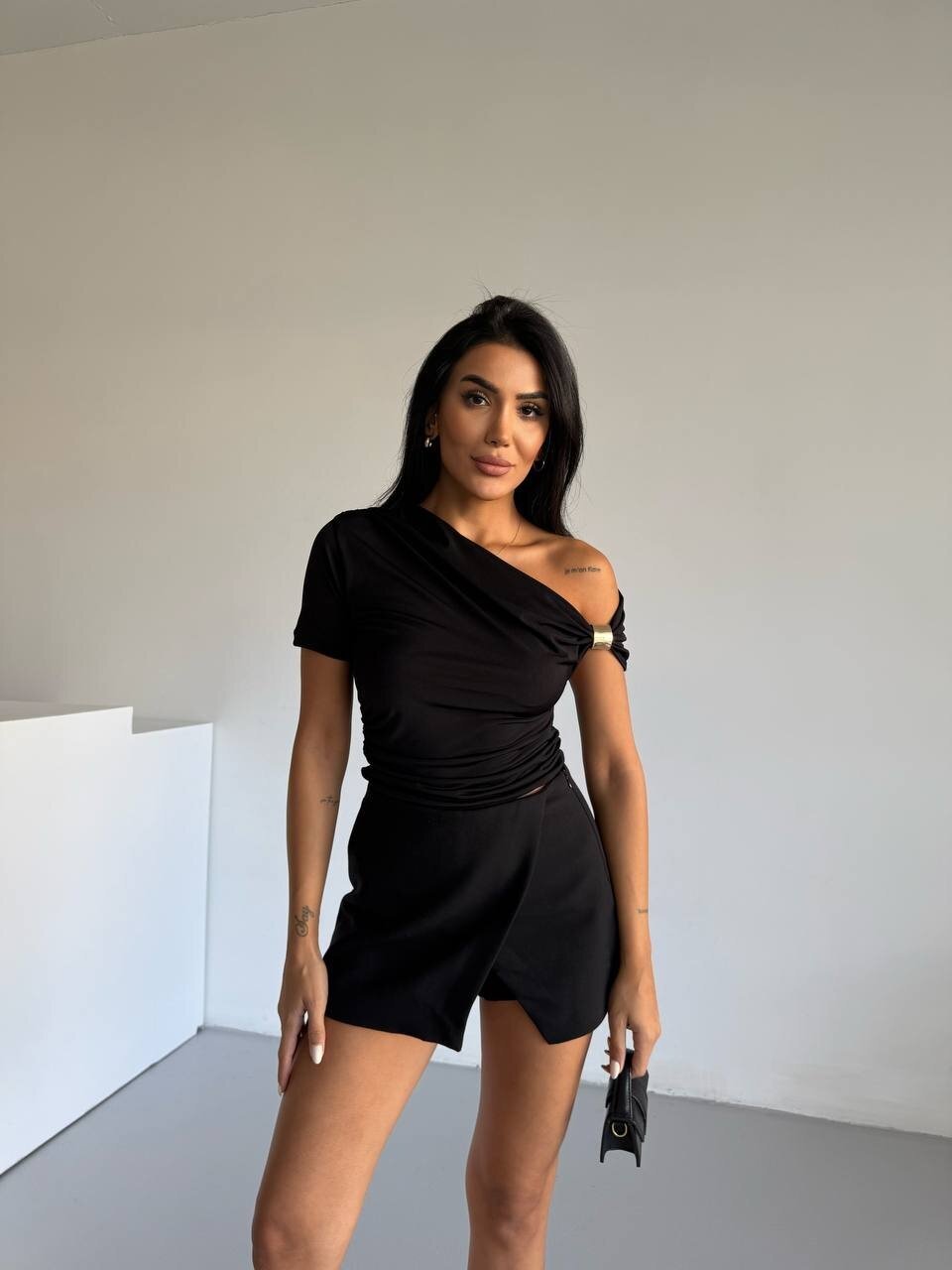 Kadın Siyah Kol Detay Sandy Bluz