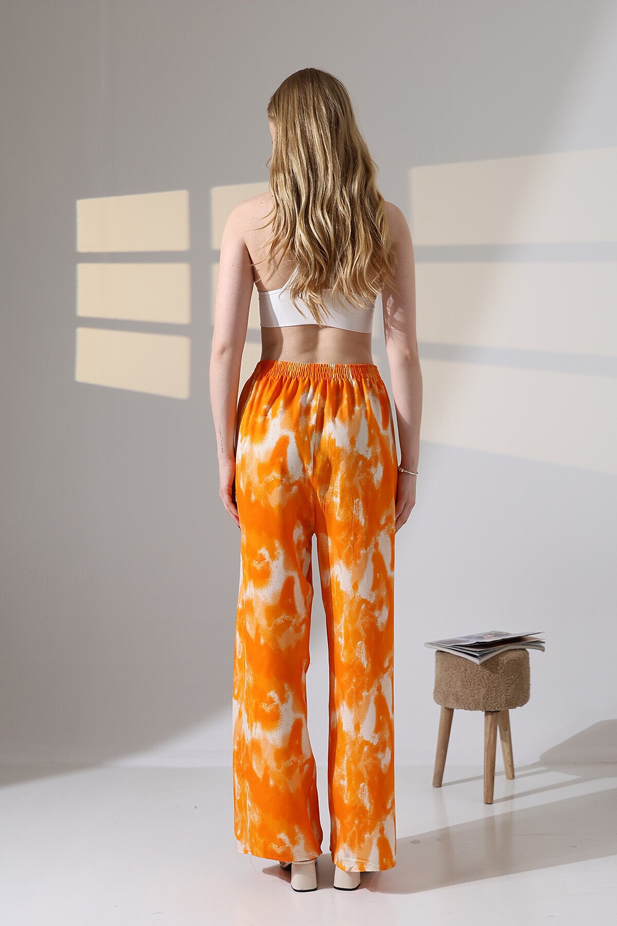 Kadın Turuncu Viskon Bol Paça Desenli Pantalon