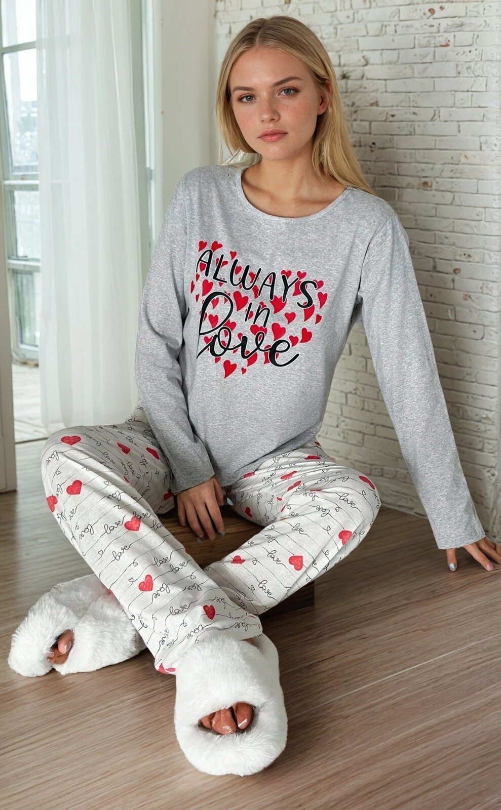 Kalp Desen Baskılı Uzun Kollu Pijama Takımı