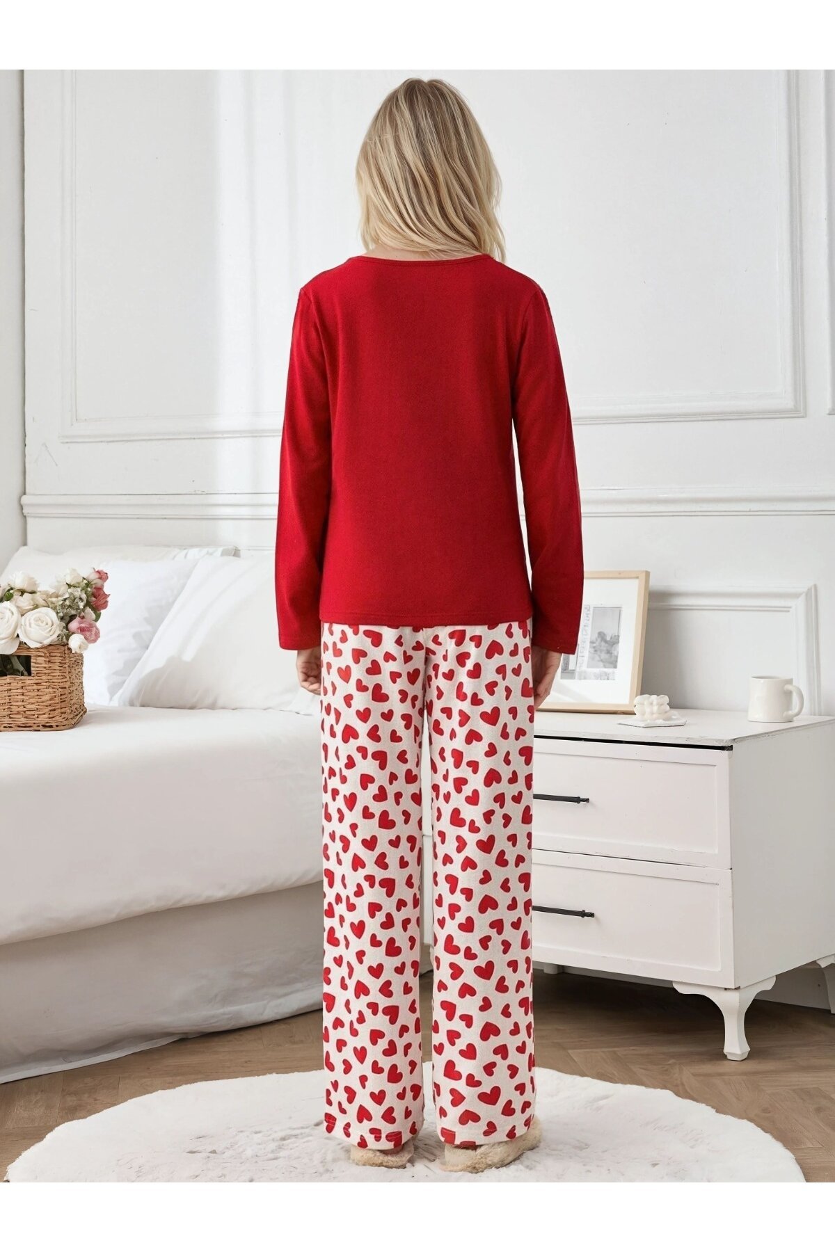 Kırmızı Kalp Desenli Uzun Kol Pijama Takımı