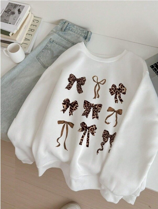 Leopar Fiyonk Desenli Üç İplik Oversize Sweatshirt