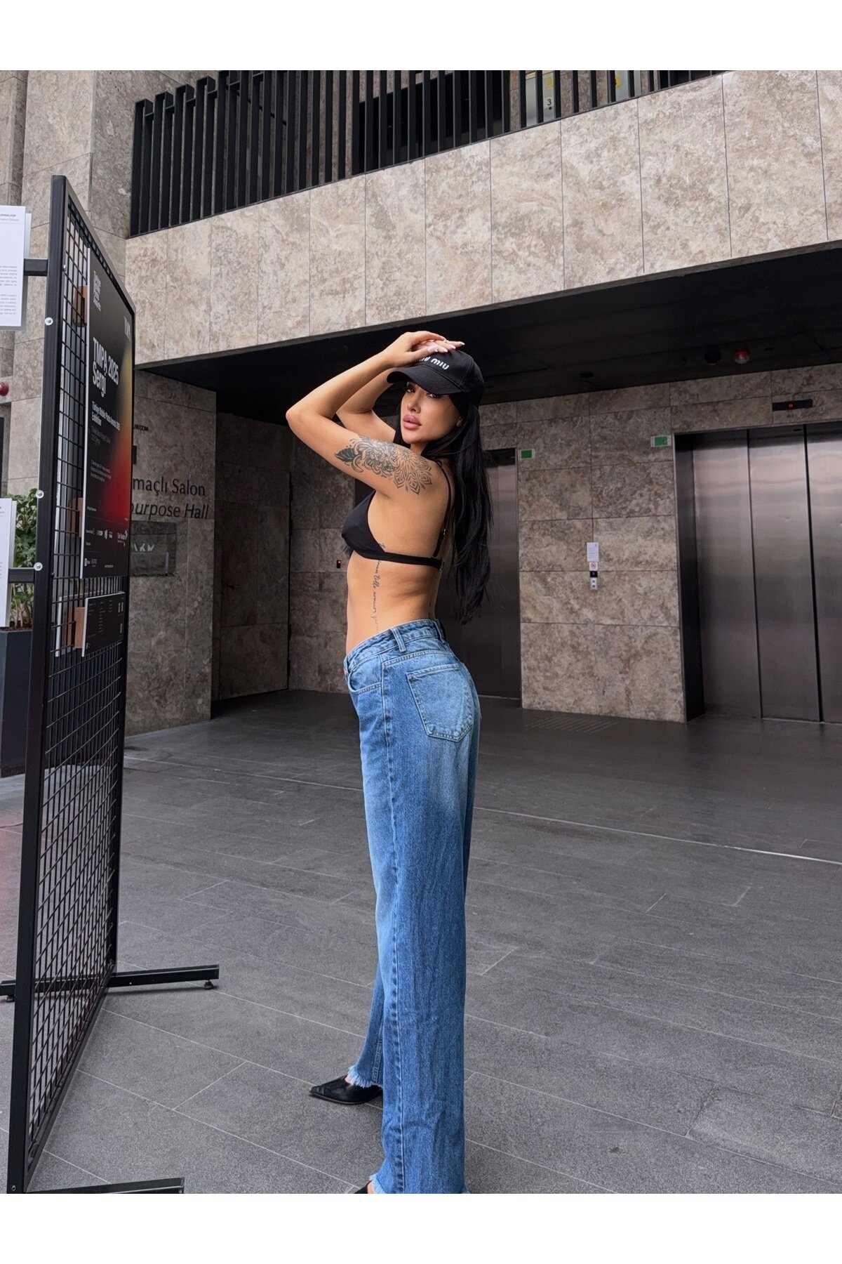 Mavi Püsküllü Paça Bol Pantolon