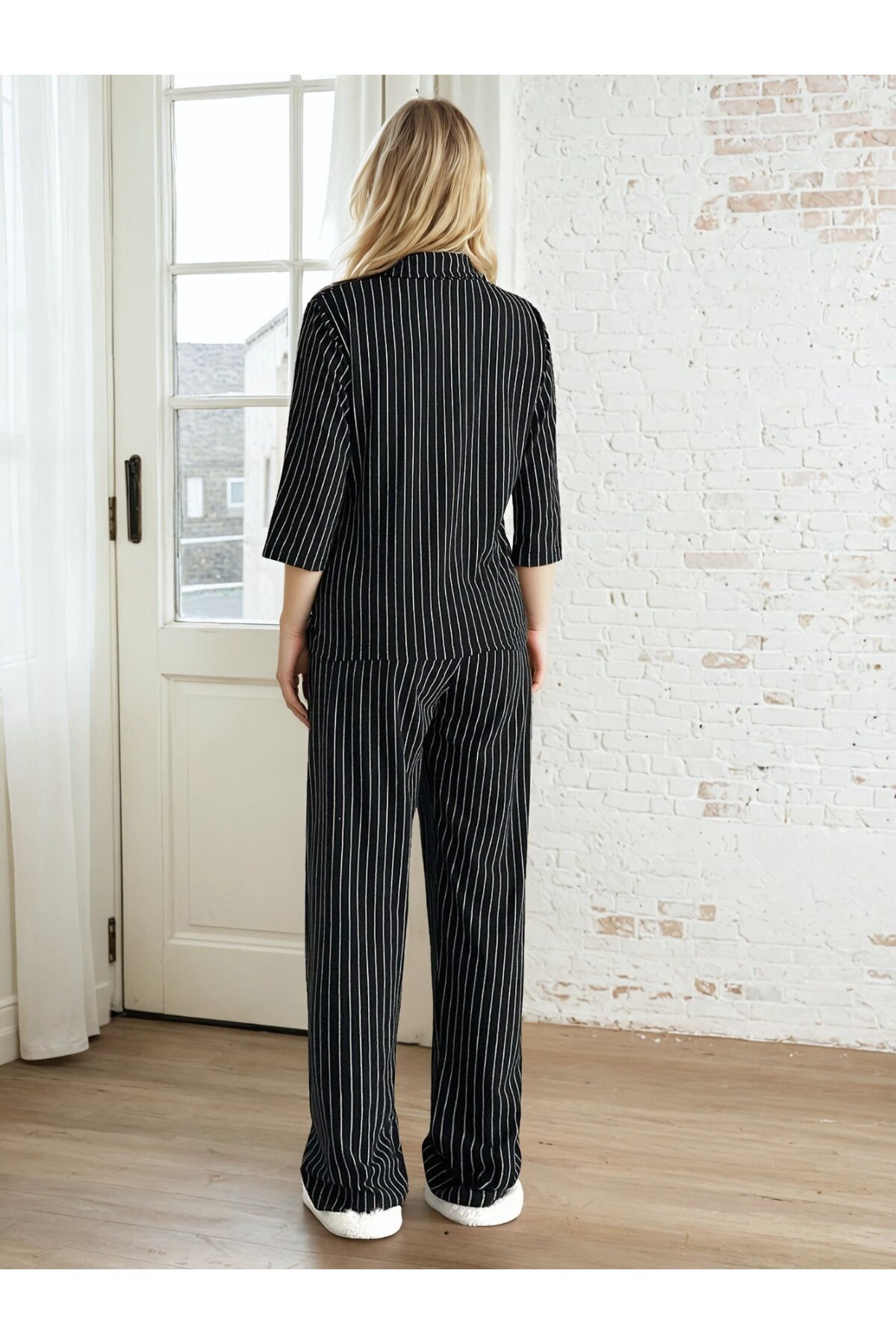 Midnight Lines Çizgili Siyah Pijama Takımı