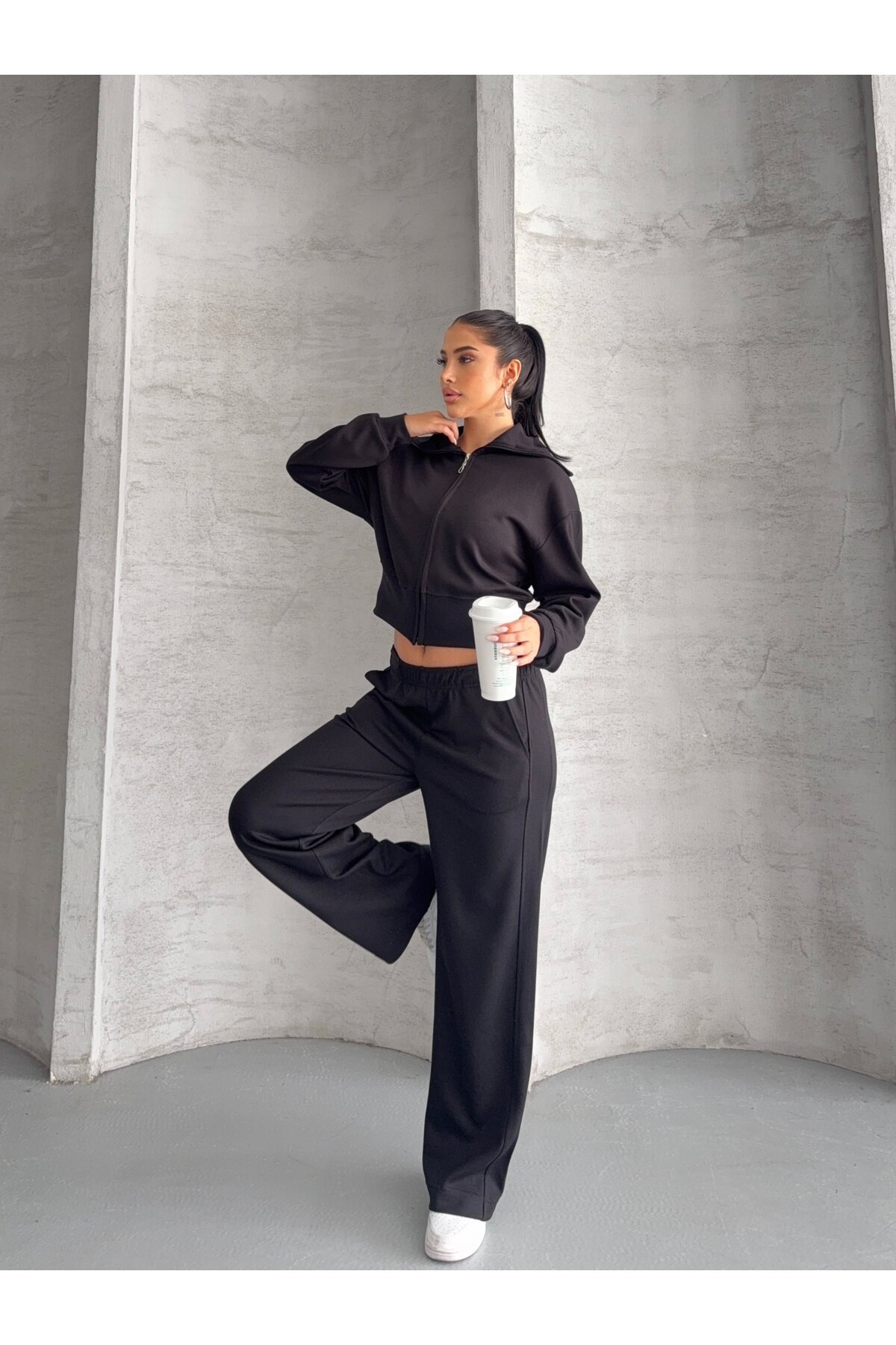 Modal Kumaş Crop Üst Eşofman Takım Siyah