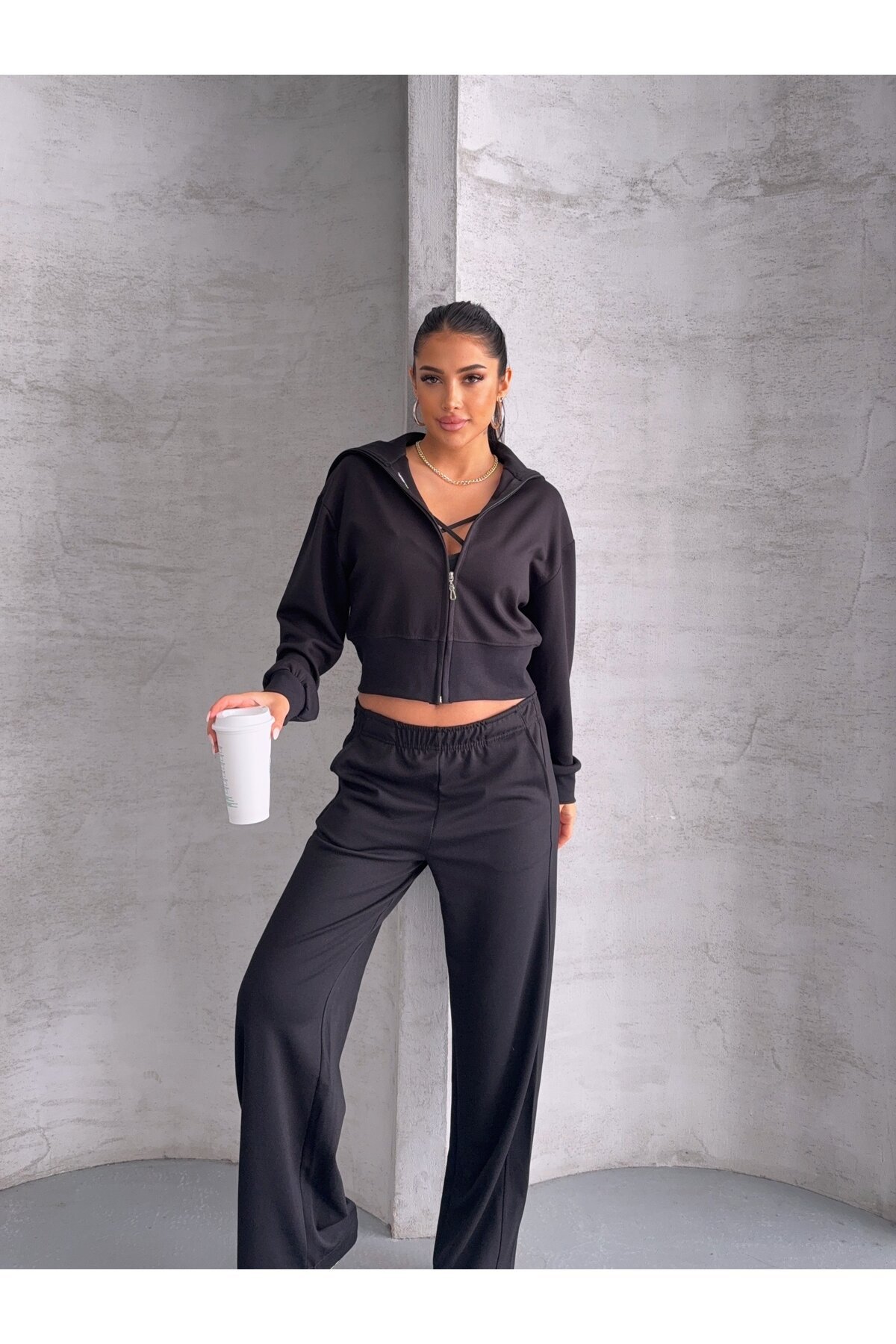 Modal Kumaş Crop Üst Eşofman Takım Siyah