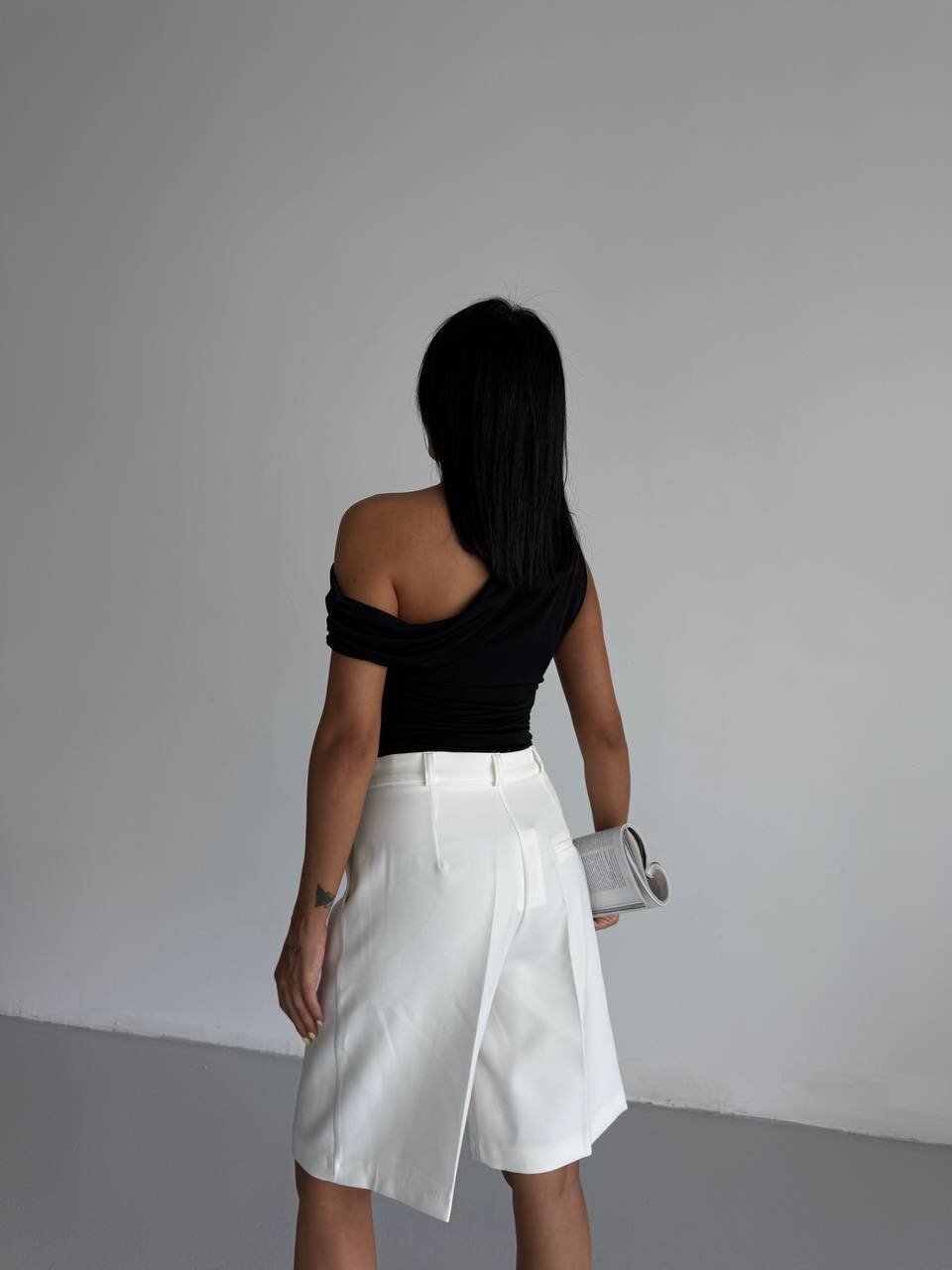 Omuz Detay Siyah Sandy Bluz