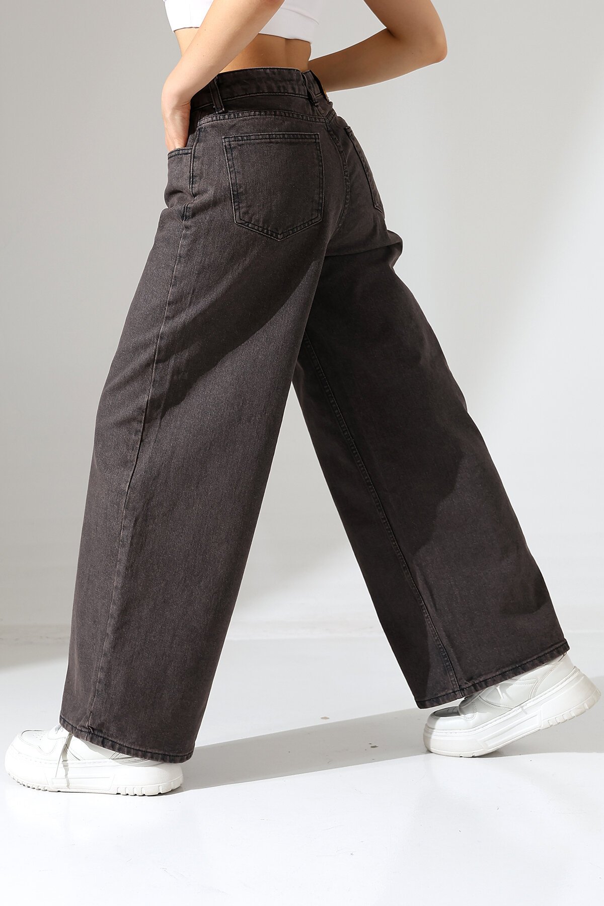 Siyah Geniş Paça Jean Pantolon