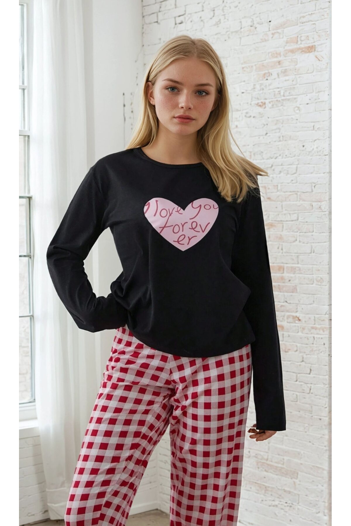 Siyah Üst Ekose Alt Kadın Uzun Kollu Pijama Takımı