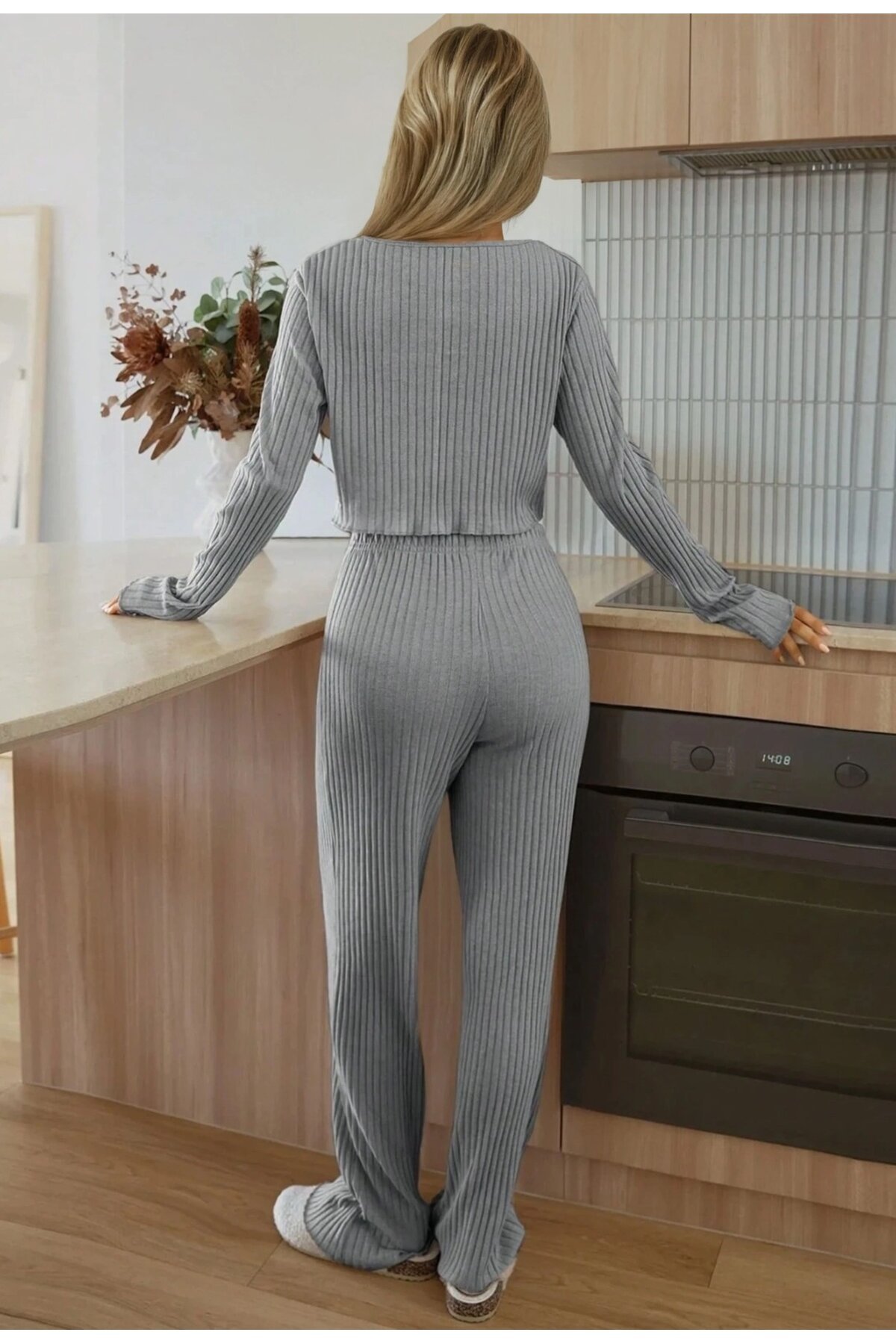 Süprem Kumaş Yaka Detay Pijama Takımı