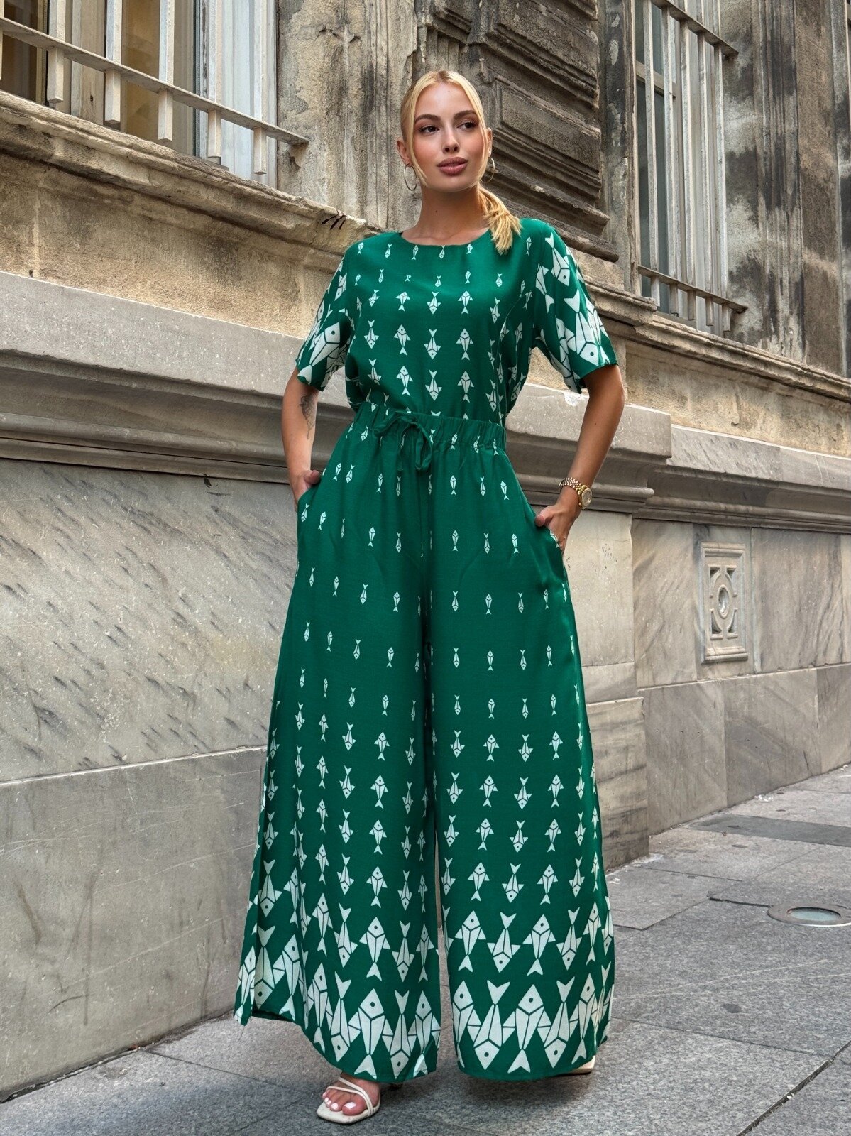 Viskon Kumaş Desenli Bol Paça Alt Üst Takım