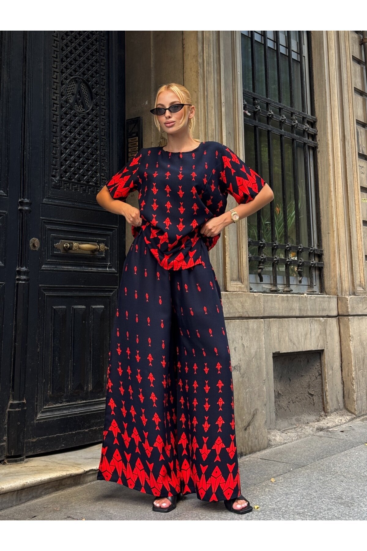 Viskon Kumaş Desenli Bol Paça Alt Üst Takım