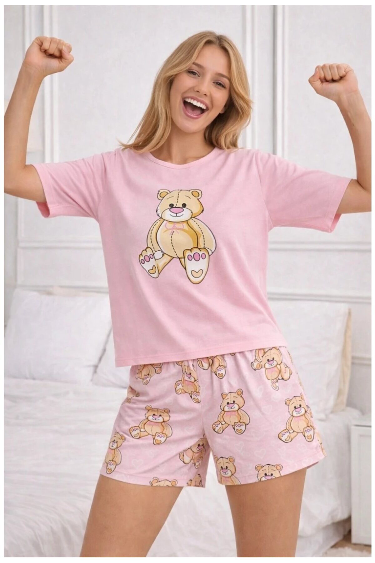 Ayıcık Baskılı Şortlu Kadın Pijama Takımı Pembe