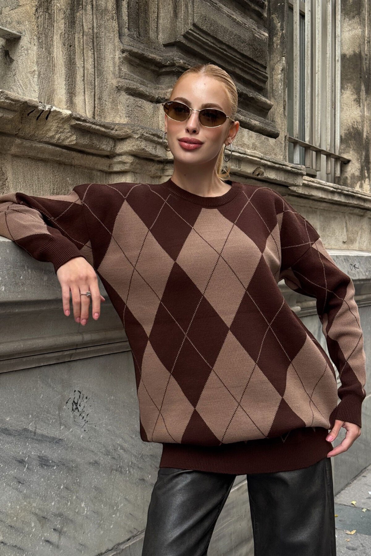 Bisiklet Yaka Baklava Desenli Triko Kazak