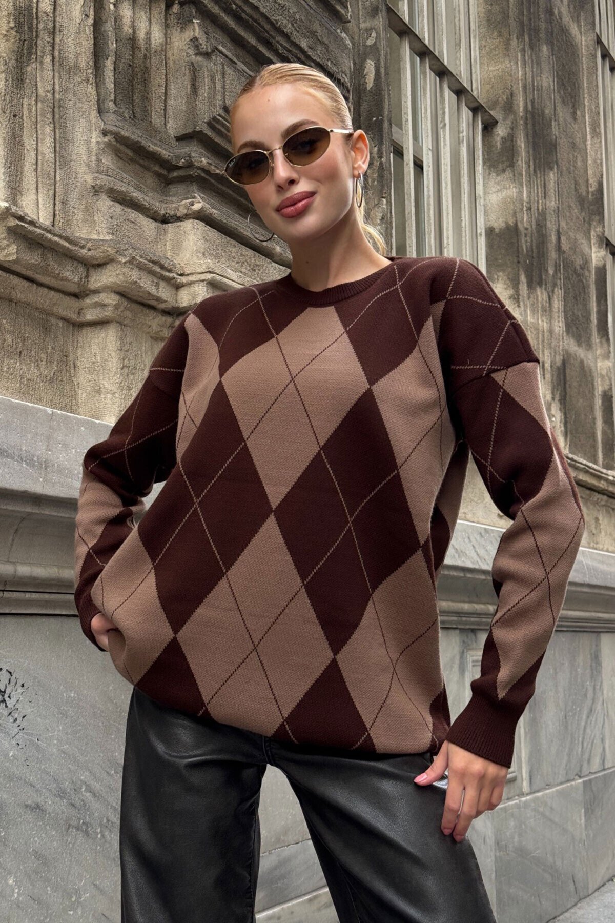 Bisiklet Yaka Baklava Desenli Triko Kazak