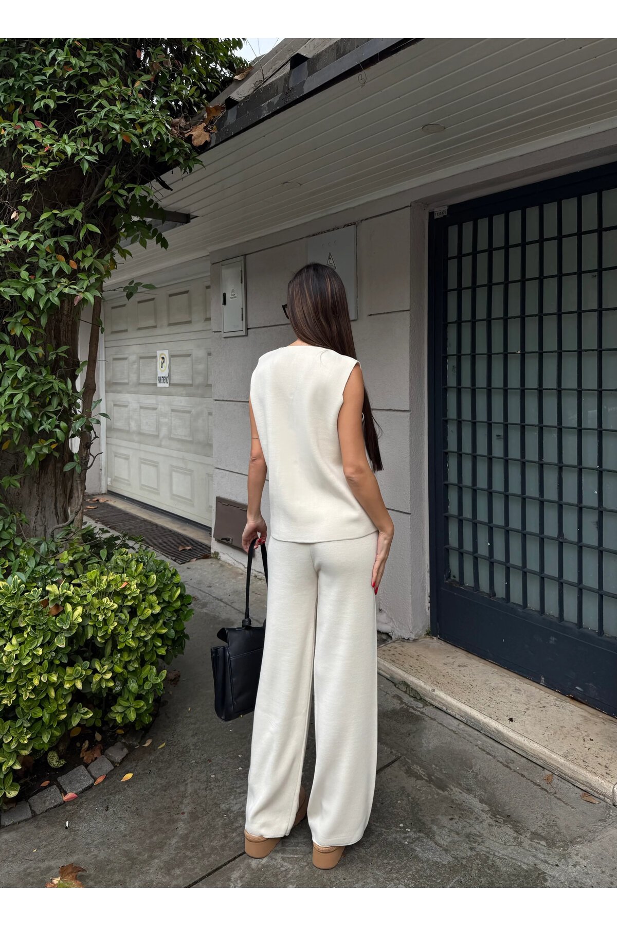 Çelik Yelek ve Palazzo Pantolon İkili Takım