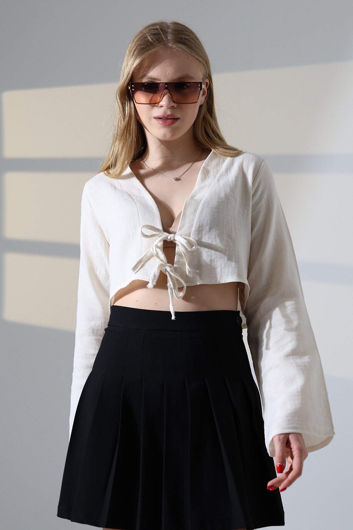 Çift Bağlama Detay Müslin Bluz Ekru