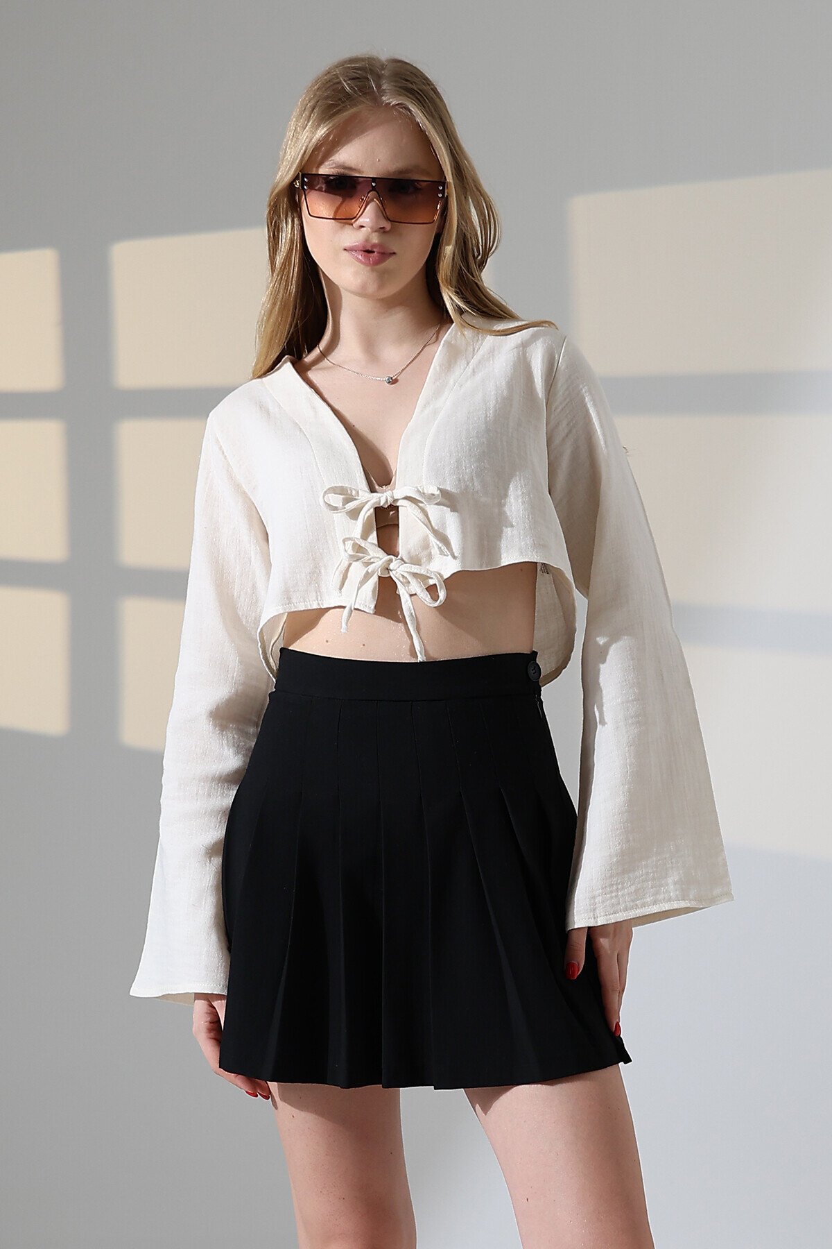 Çift Bağlama Detay Müslin Bluz Ekru