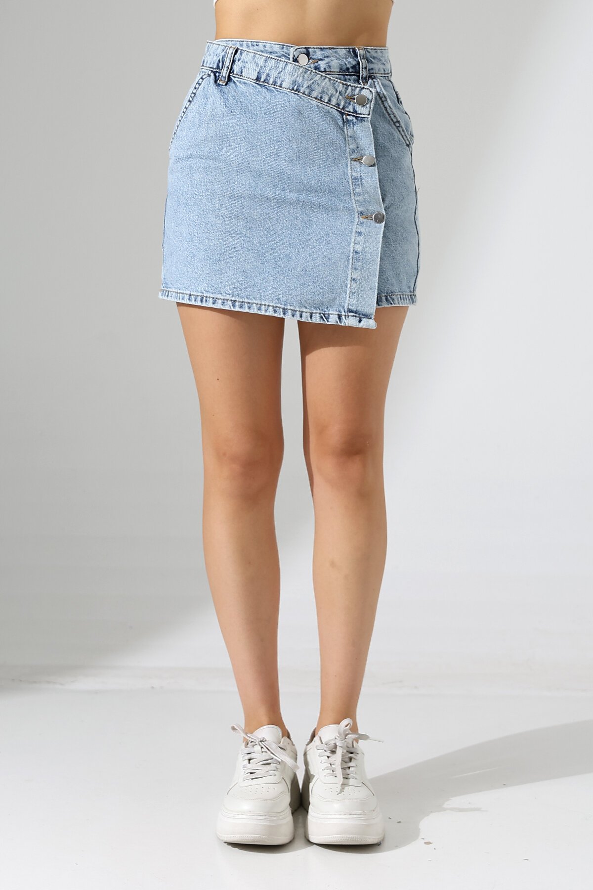 Düğme Detaylı Jean Mini Etek – Mavi