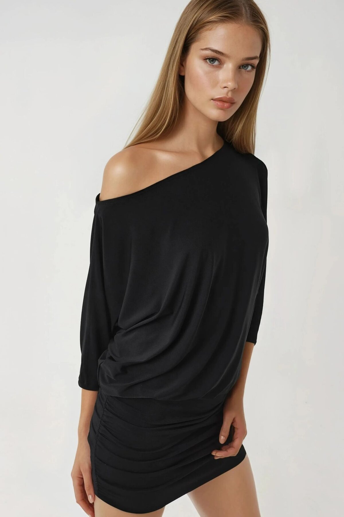 Düşük Omuz Esnek Elbise Siyah