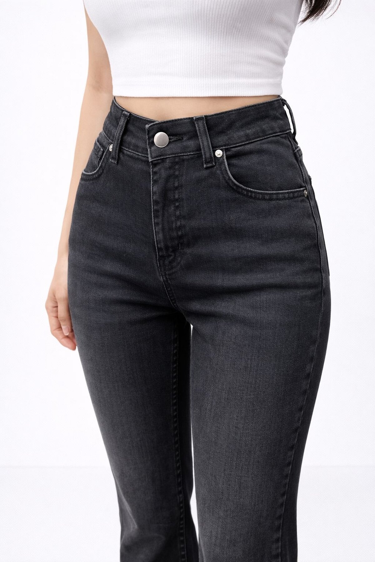 Esnek Siyah İspanyol Paça Jean