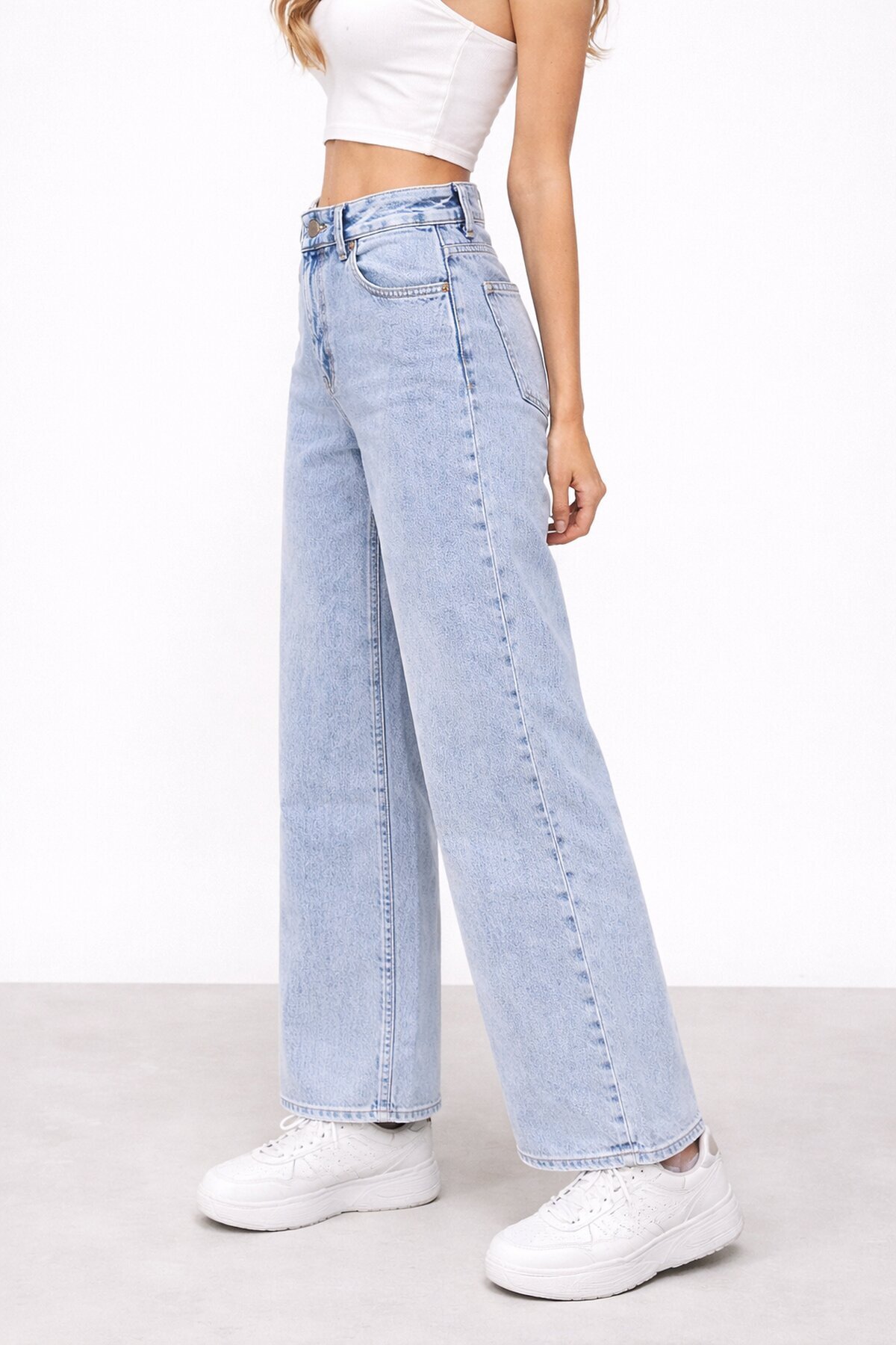 Kadın Açık Mavi Bol Jean