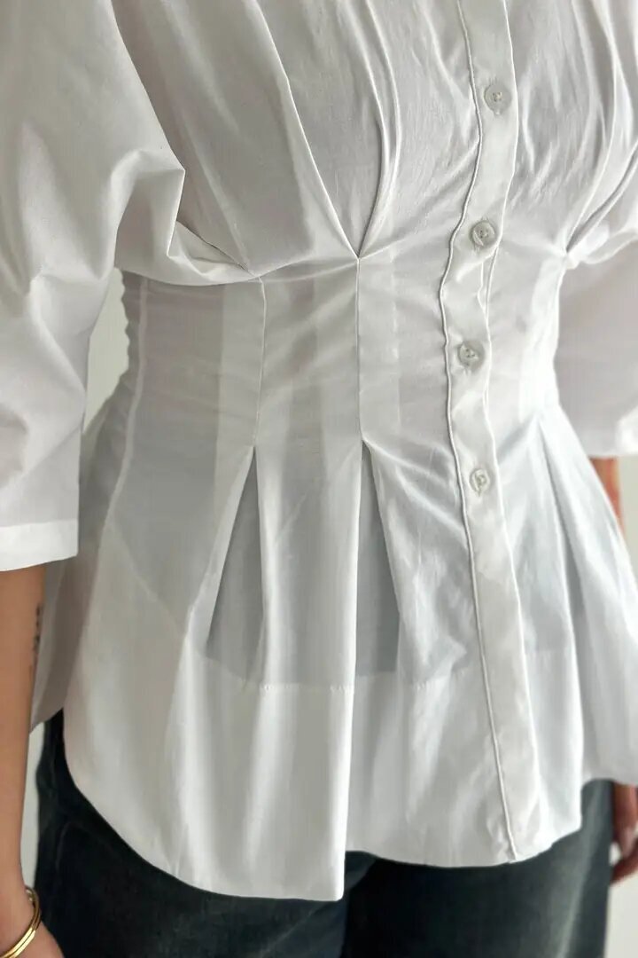 Kadın Bel Formlu Gömlek – Düğmeli Yarım Kol Şık Gömlek Beyaz