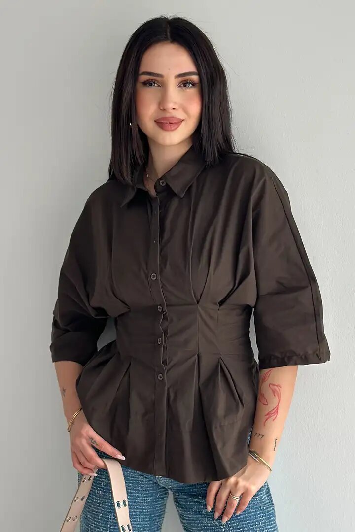 Kadın Bel Formlu Gömlek – Düğmeli Yarım Kol Şık Gömlek Kahverengi