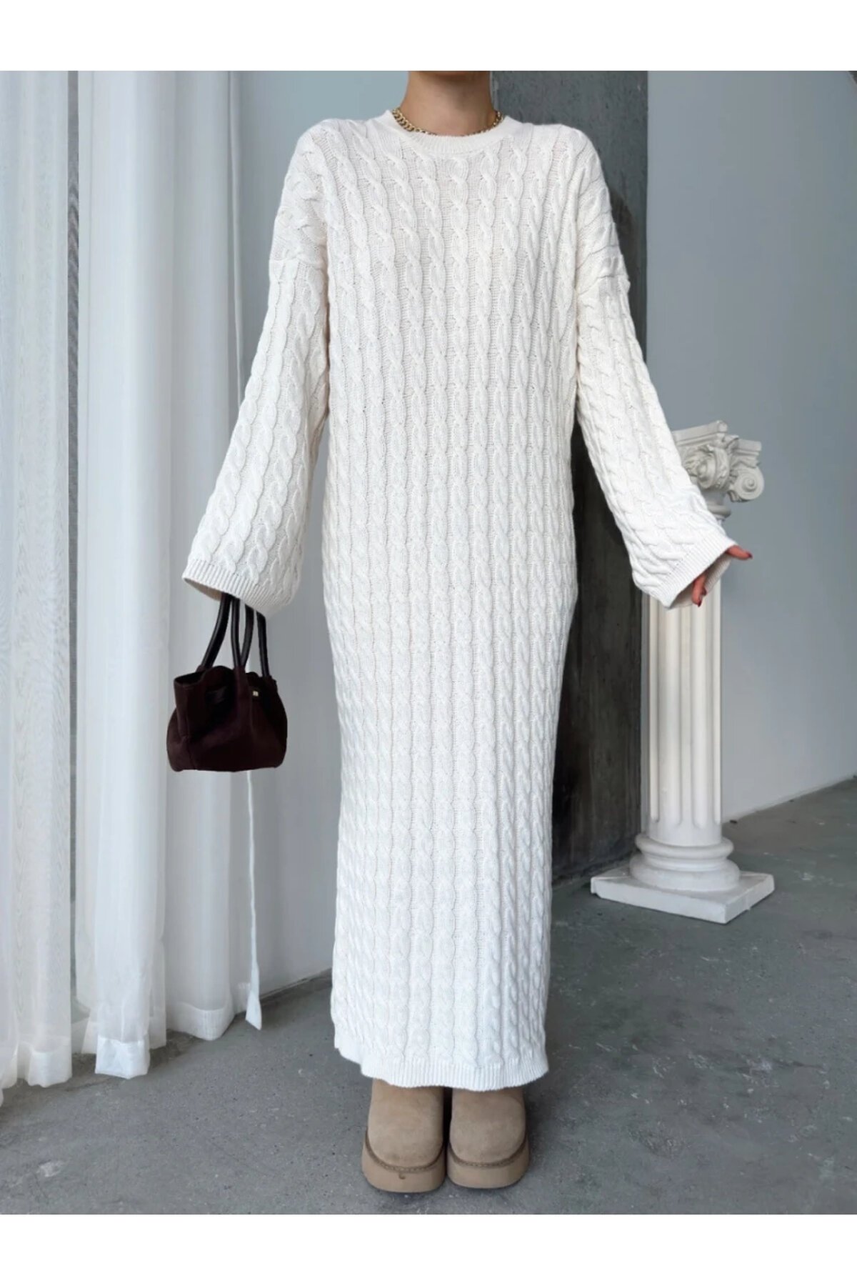 Kadın Beyaz Bisiklet Yaka Saç Örgülü Kadın Triko Midi Elbise