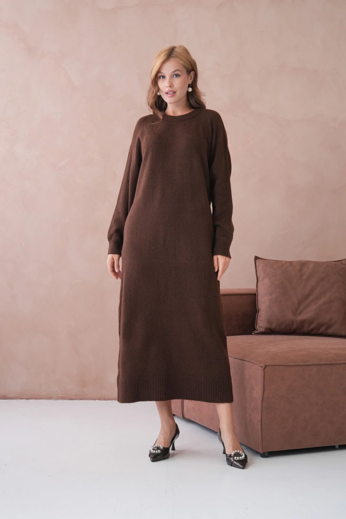 Kadın Bisiklet Yaka Yumuşak Dokulu Maksi Boy Şardonlu Oversize Triko Elbise