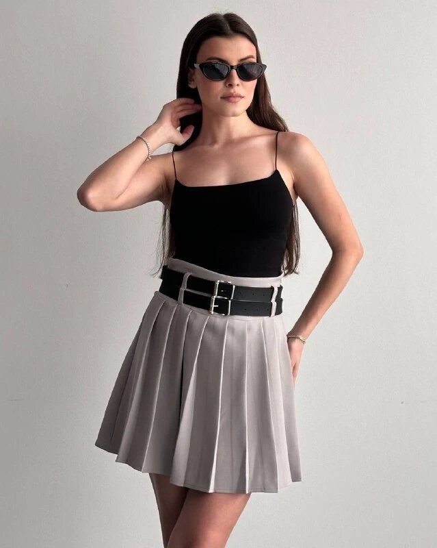 Kadın Çift Kemerli Şortlu Pileli Etek Krem