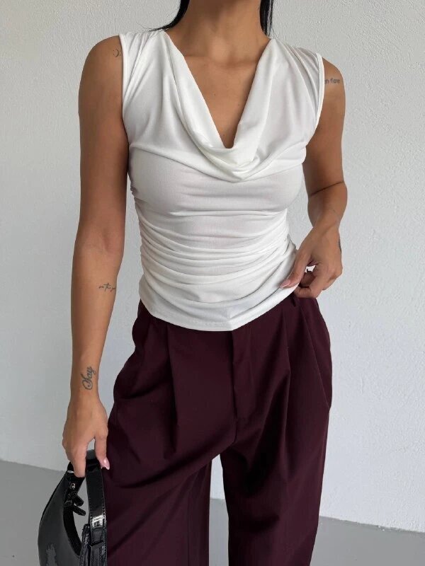 Kadın Degaje Yaka Kolsuz Bluz Beyaz