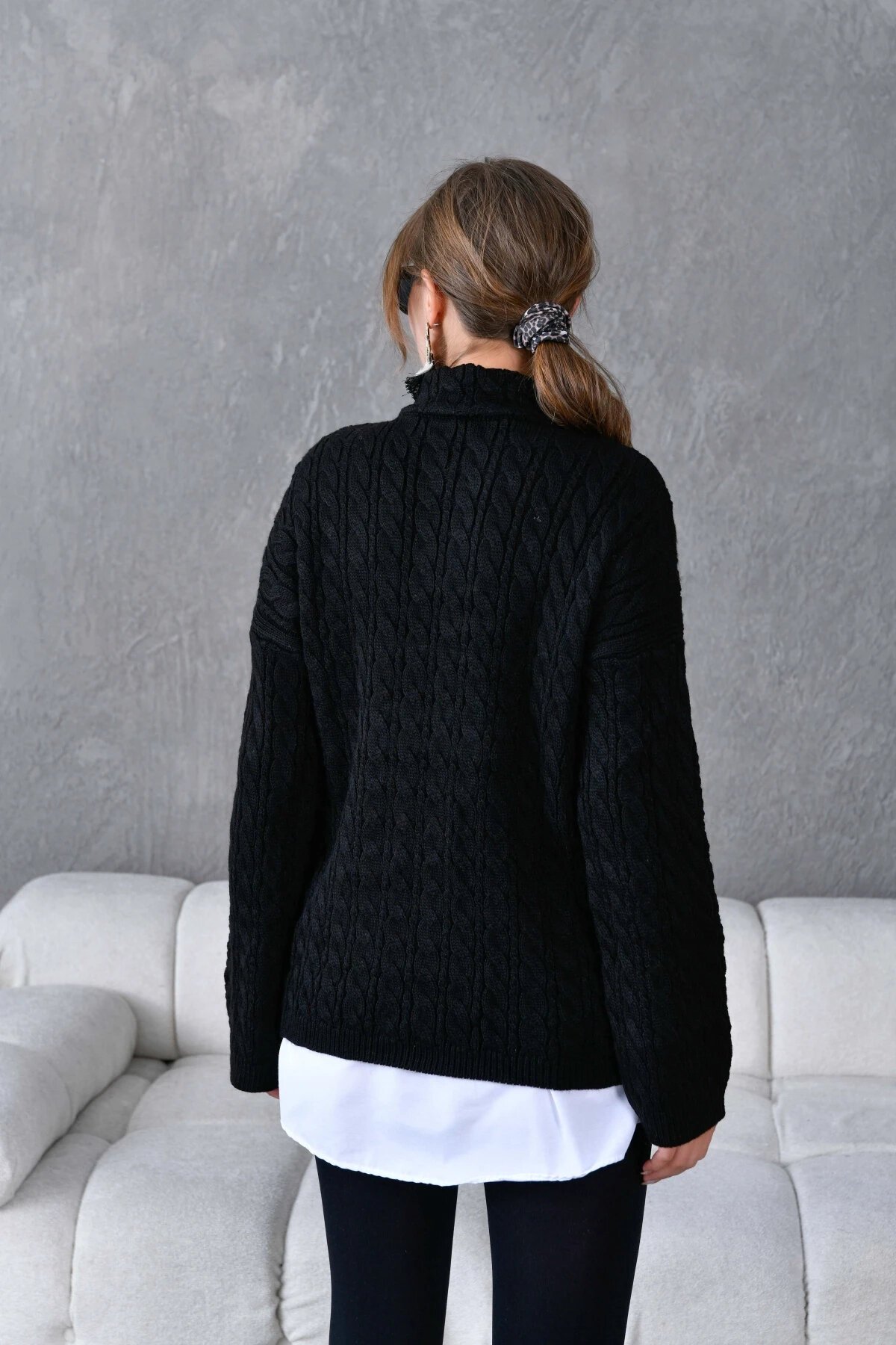 Kadın Dik Yaka Fermuar Detay Saç Örgü Triko Kazak