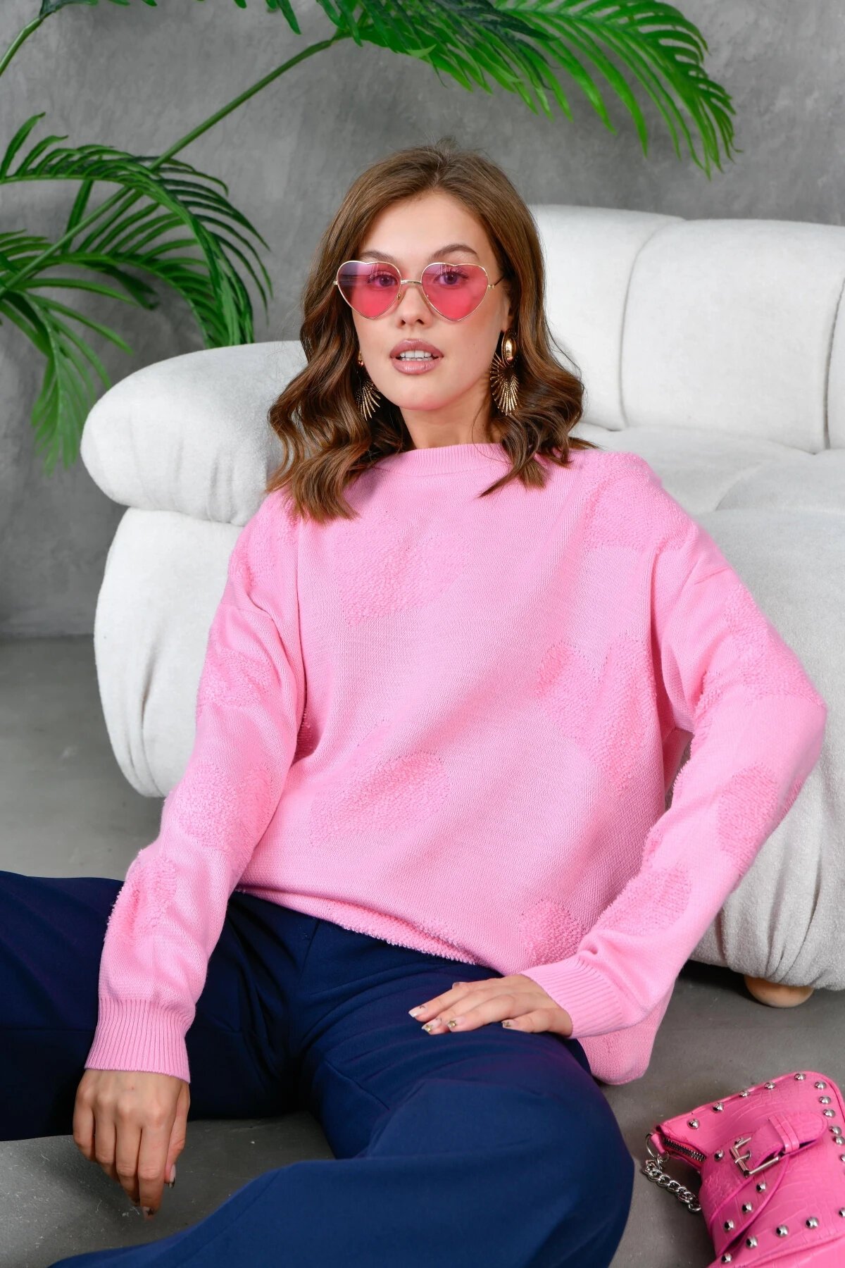 Kadın Kalp Desenli İnce Oversize Pembe Triko Kazak